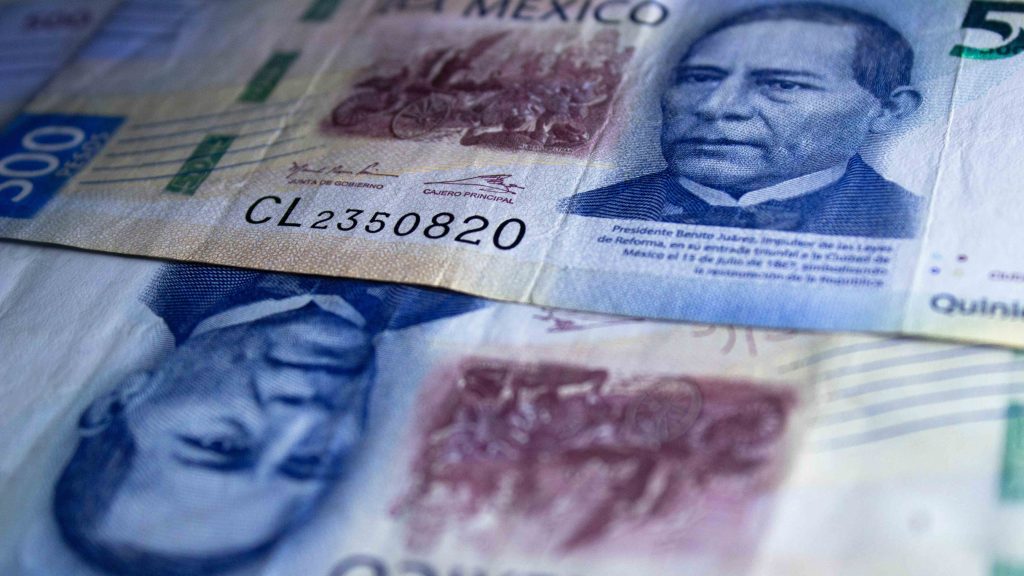 Realators getting cash payments to avoid taxes in Mexico