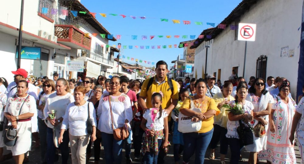 People walking along pilgrimages in Puerto Vallarta