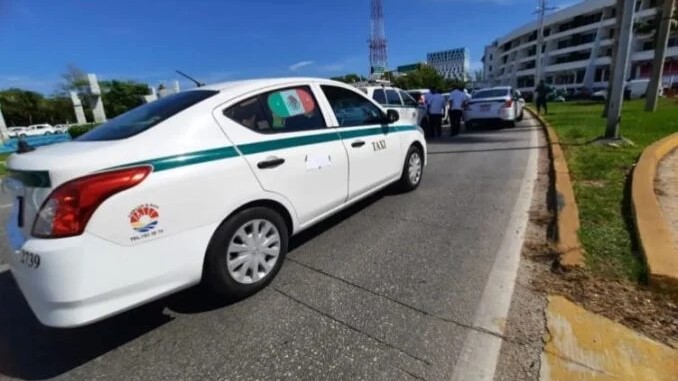 Quintana Roo Taxi drivers