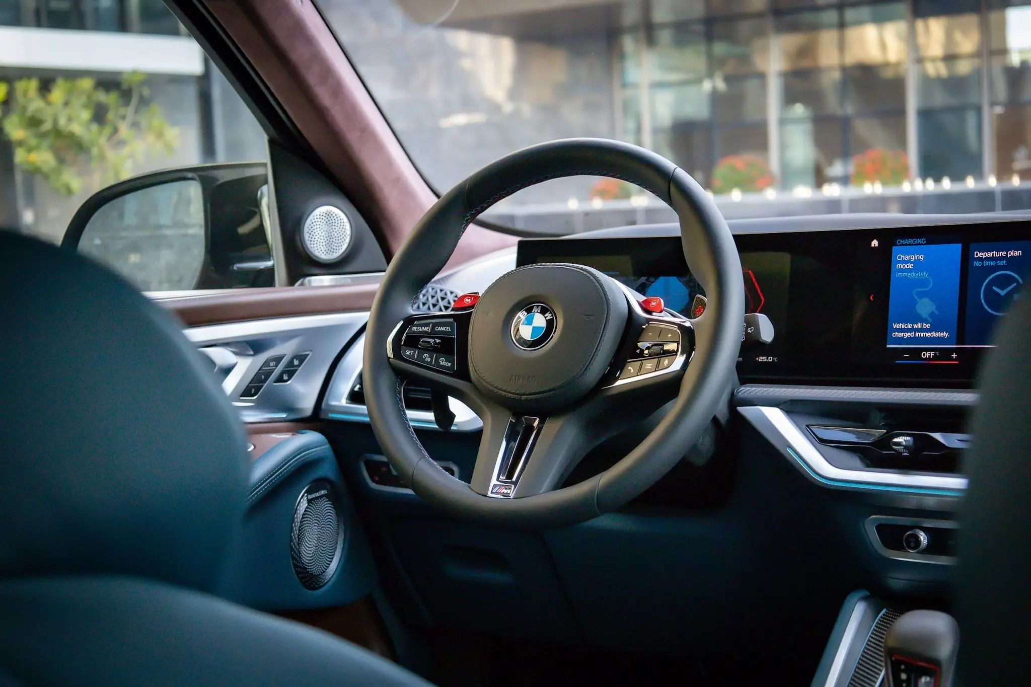 bmw xm 8.jpeg