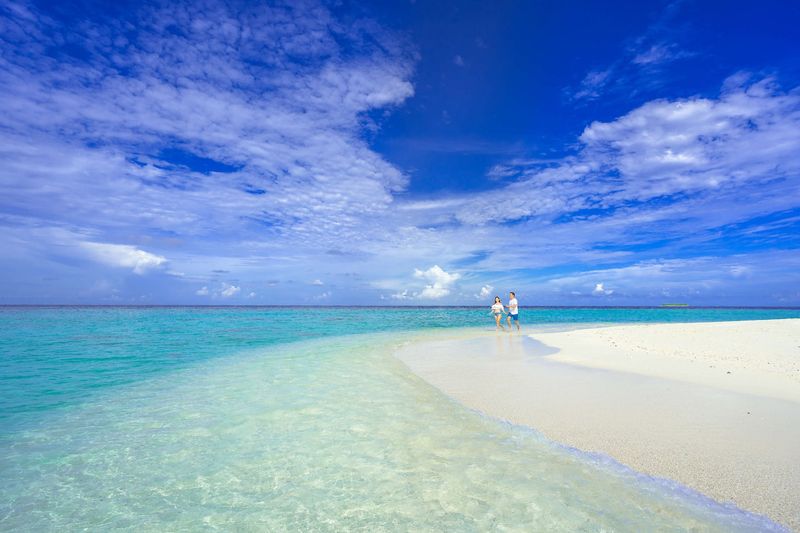 The Must-See Destinations of the Bahamas with Triplay.ai