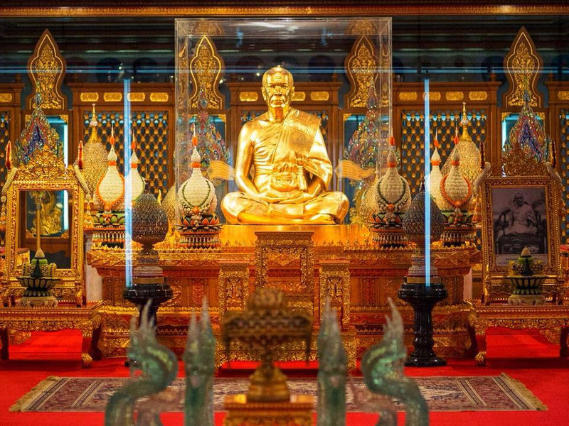 วัดปากน้ำภาษีเจริญ