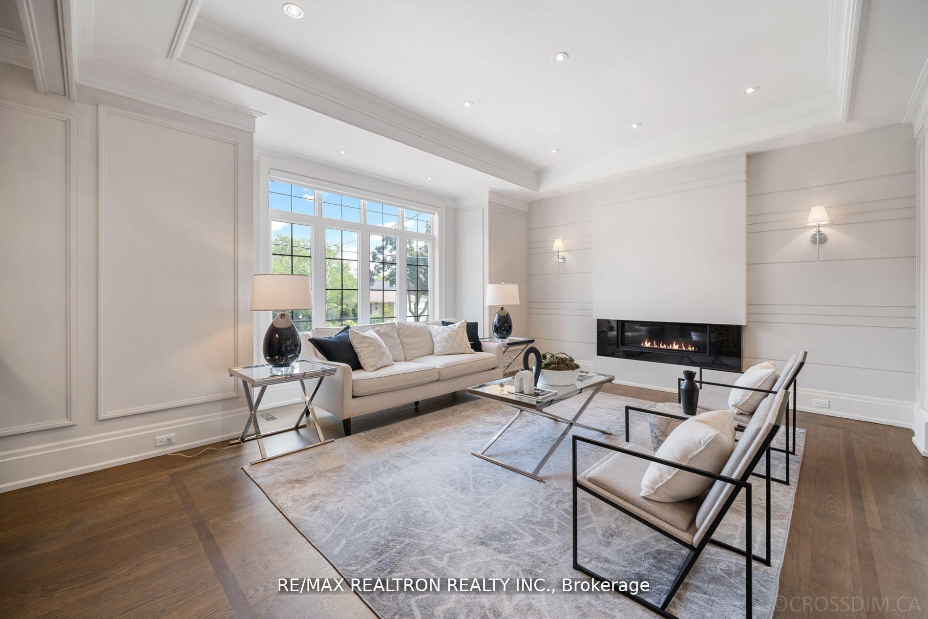 12 Waring Crt, Toronto, ON M2N4G7 | 4 Bedroom 7 Bathroom Detached House | Image 2