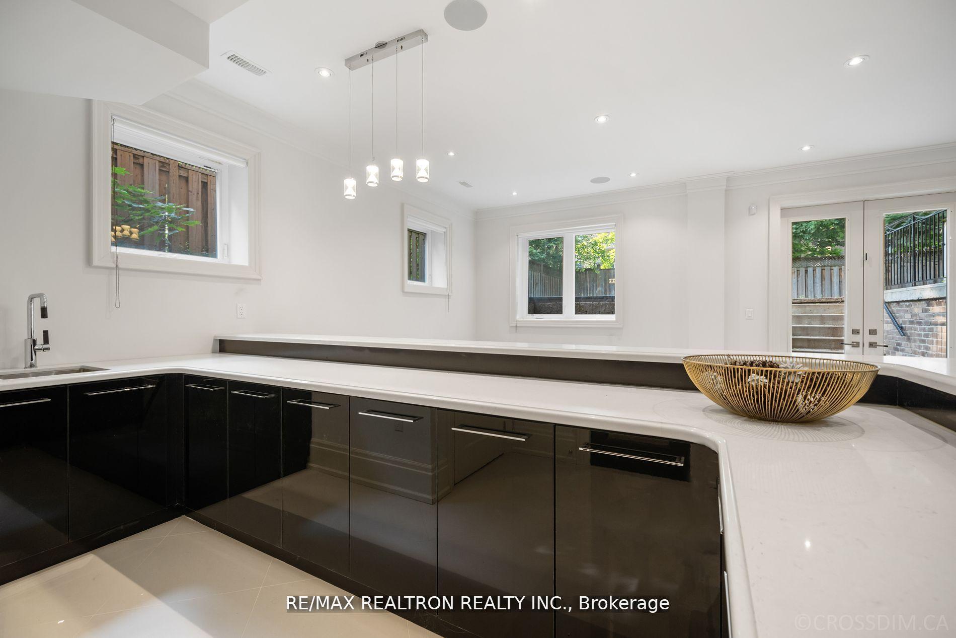 12 Waring Crt, Toronto, ON M2N4G7 | 4 Bedroom 7 Bathroom Detached House | Image 35