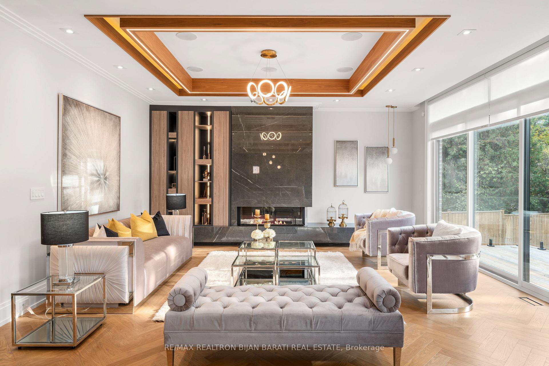 17 Waring Crt, Toronto, ON M2N4G6 | 4 Bedroom 6 Bathroom Detached House | Image 2