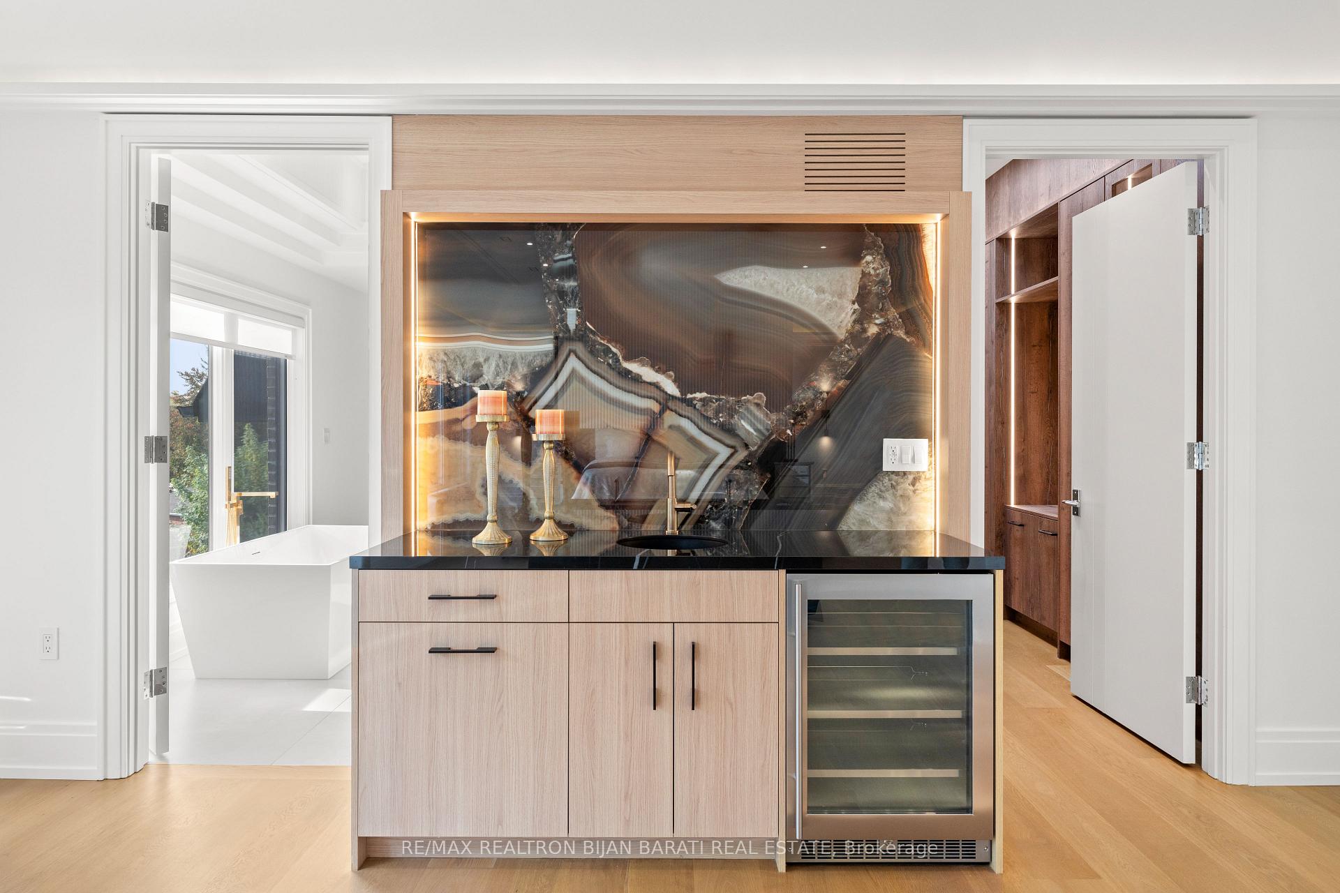 17 Waring Crt, Toronto, ON M2N4G6 | 4 Bedroom 6 Bathroom Detached House | Image 25