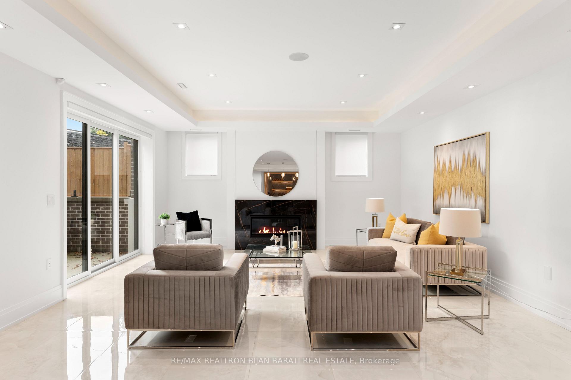 17 Waring Crt, Toronto, ON M2N4G6 | 4 Bedroom 6 Bathroom Detached House | Image 32