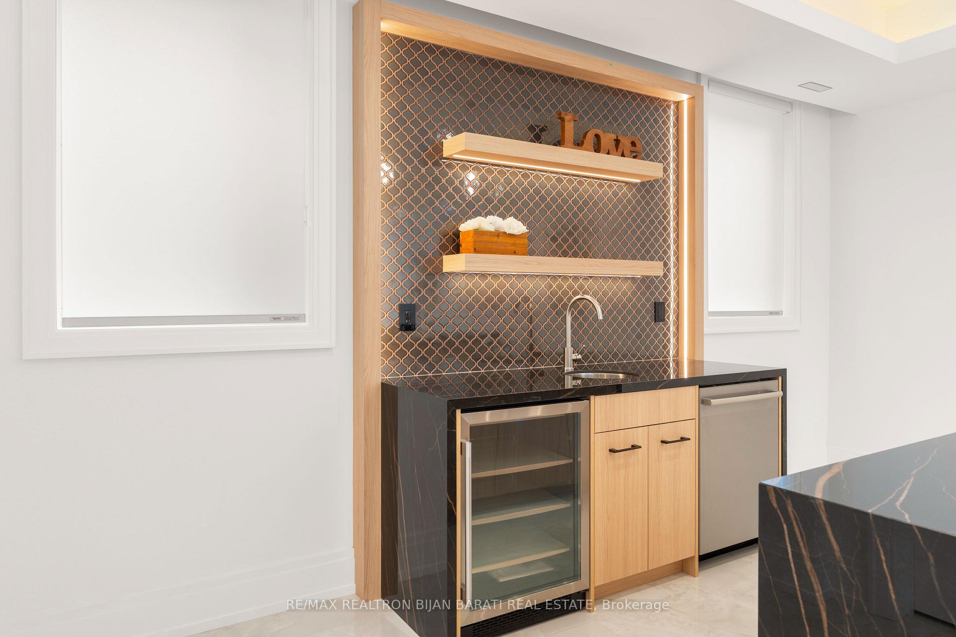 17 Waring Crt, Toronto, ON M2N4G6 | 4 Bedroom 6 Bathroom Detached House | Image 34