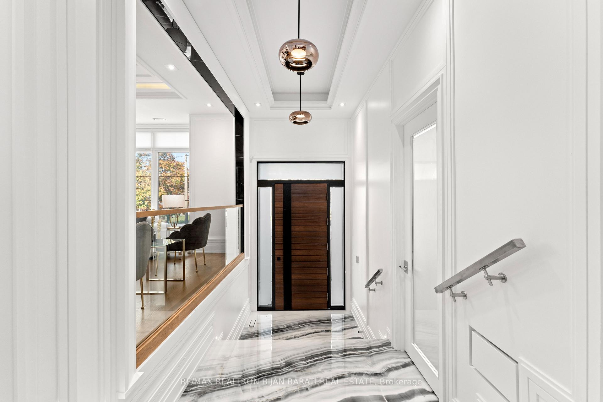 17 Waring Crt, Toronto, ON M2N4G6 | 4 Bedroom 6 Bathroom Detached House | Image 7