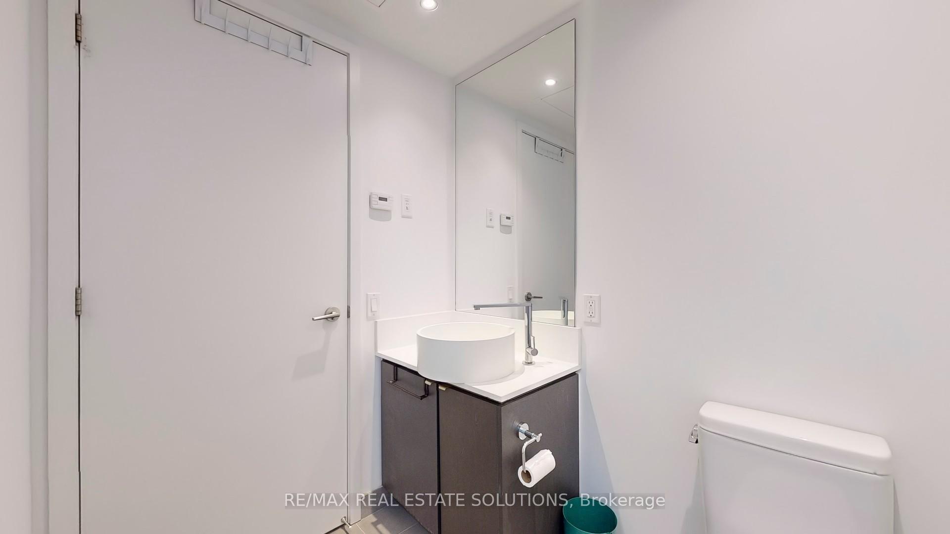 #601 - 60 Colborne St, Toronto, ON M5E0B7 | 1 Bedroom 1 Bathroom Condo Apt | Image 19