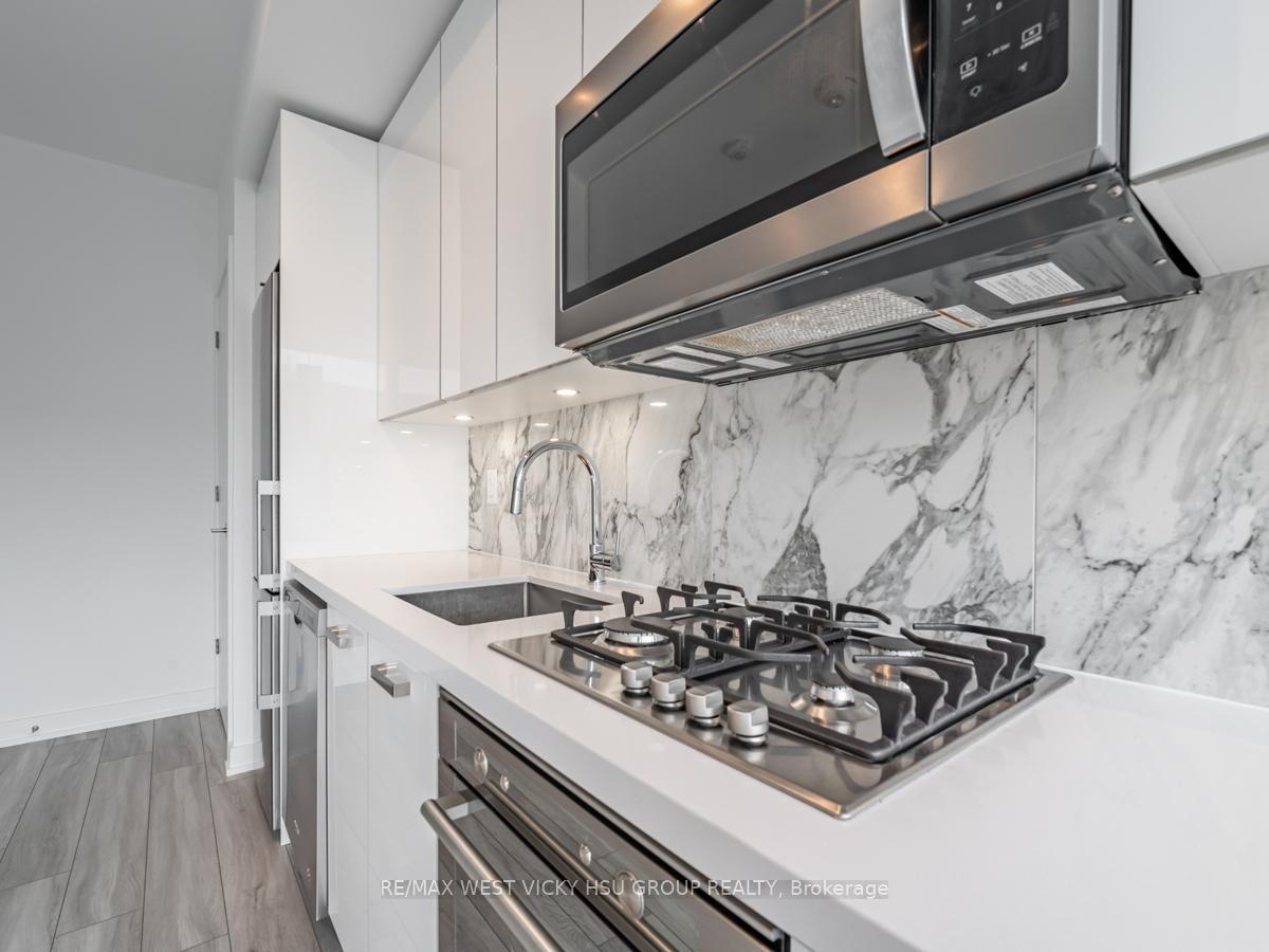 #806 - 458 Richmond St W, Toronto, ON M5V0S9 | 0 Bedroom 1 Bathroom Condo Apt | Image 10