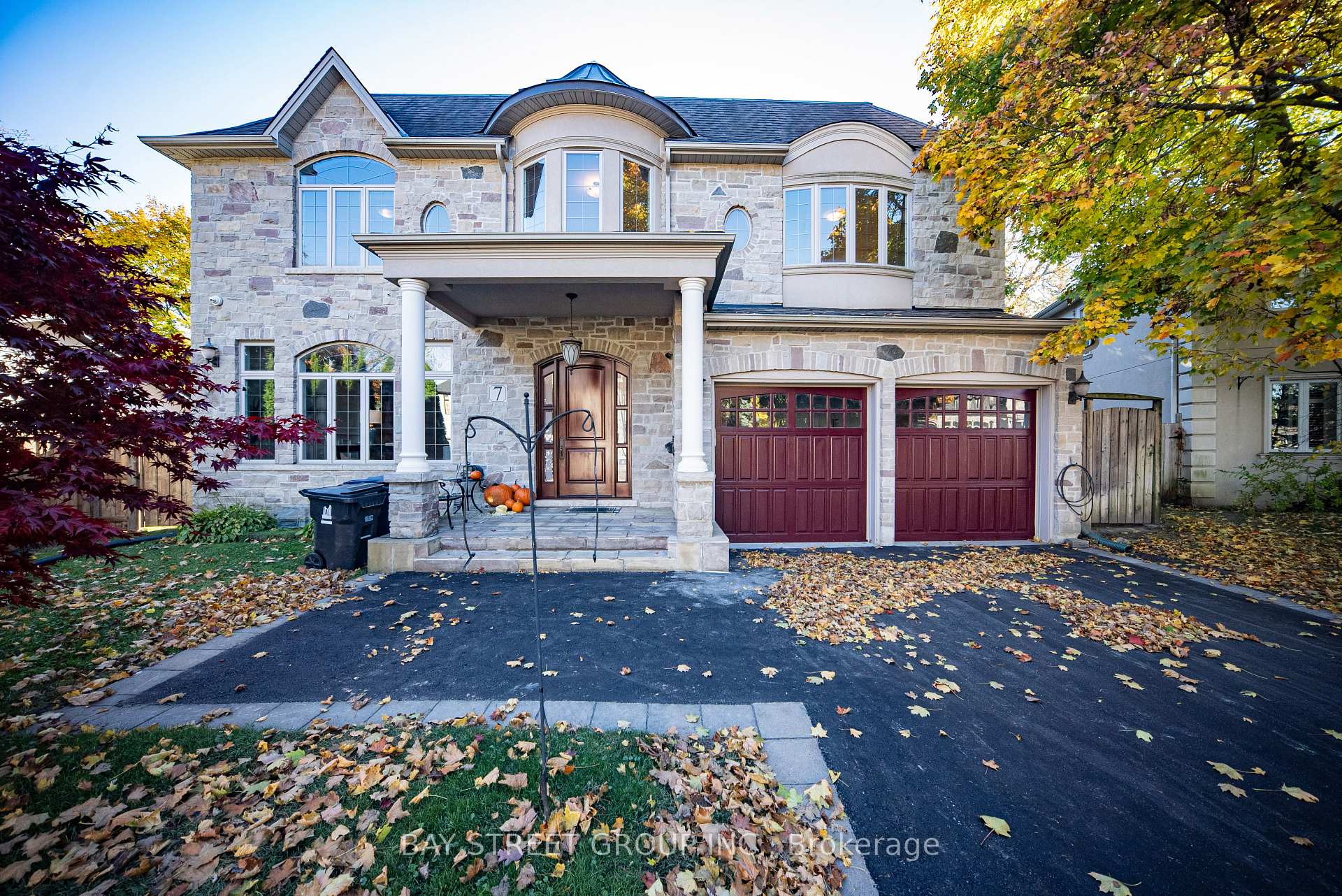 7 Merredin Pl, Toronto, ON M3B1S7 | 4 Bedroom 6 Bathroom Detached House | Image 1