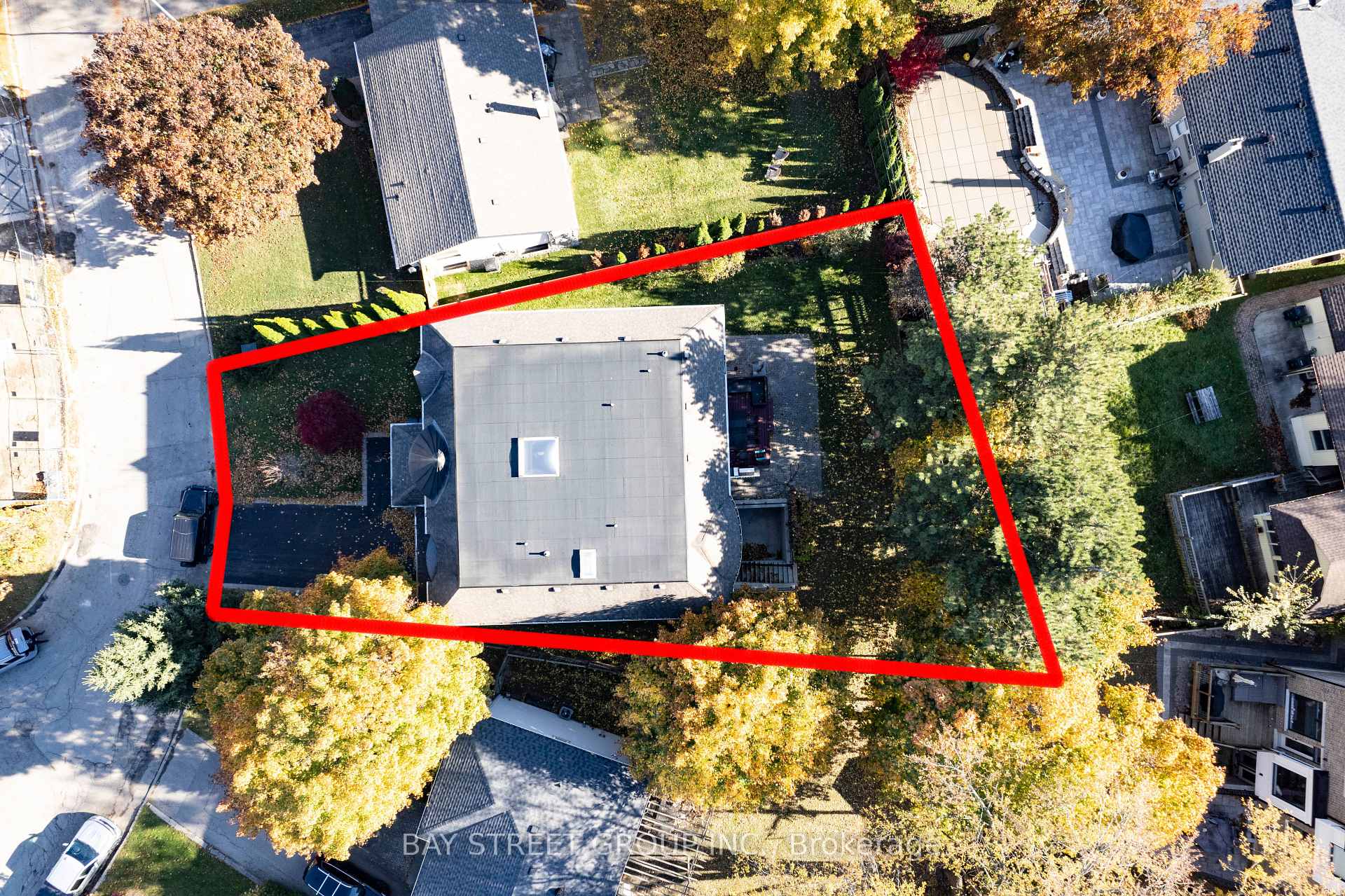 7 Merredin Pl, Toronto, ON M3B1S7 | 4 Bedroom 6 Bathroom Detached House | Image 3