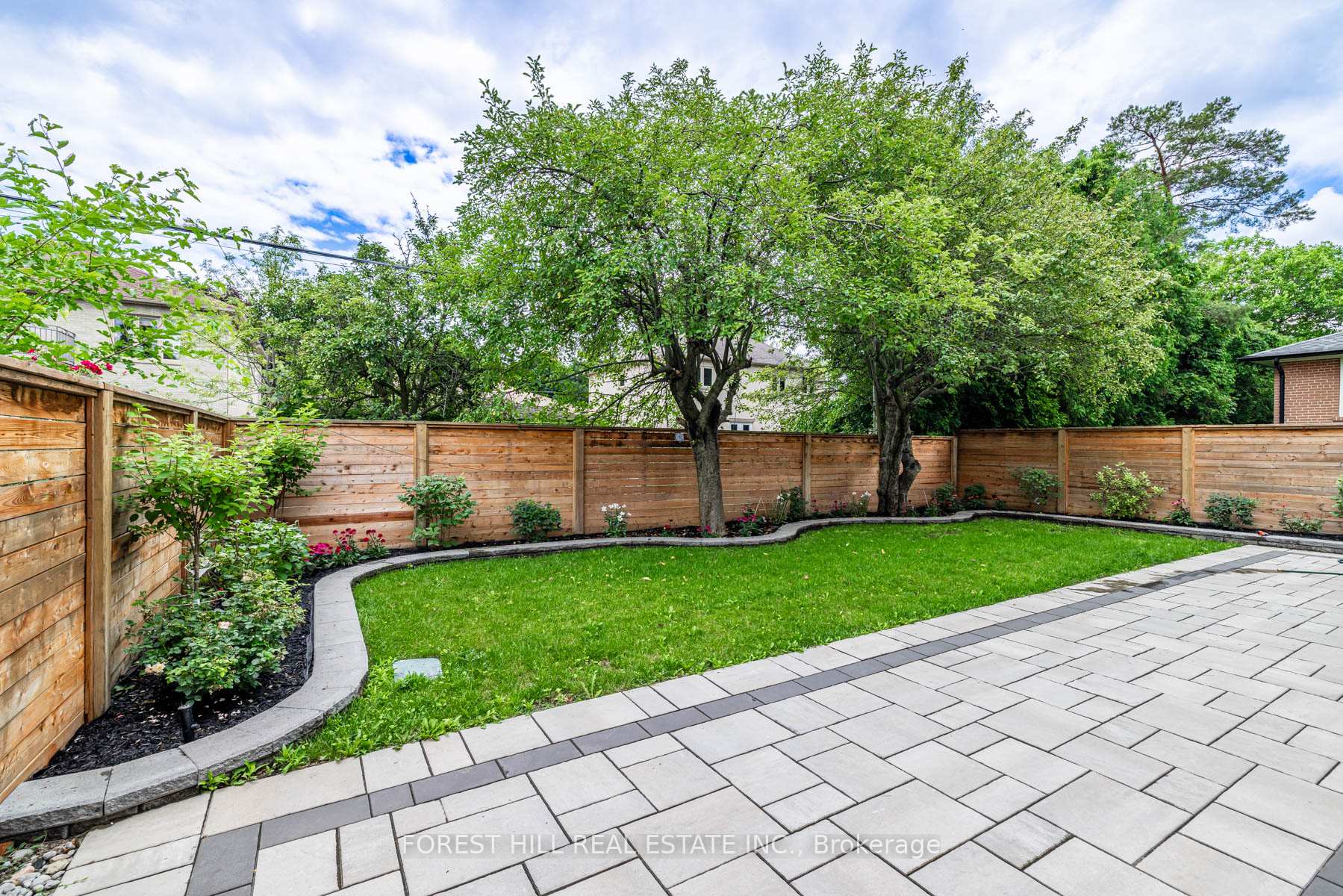 5 Charlemagne Dr, Toronto, ON M2N4H7 | 4 Bedroom 7 Bathroom Detached House | Image 33