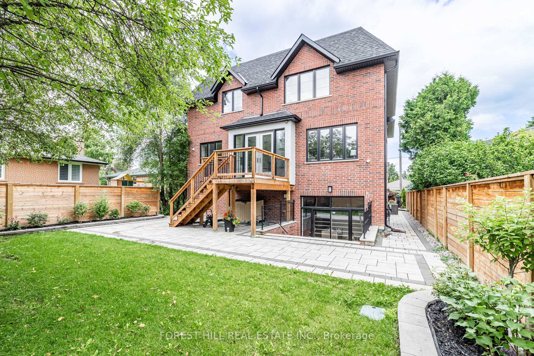 5 Charlemagne Dr, Toronto, ON M2N4H7 | 4 Bedroom 7 Bathroom Detached House | Image 34