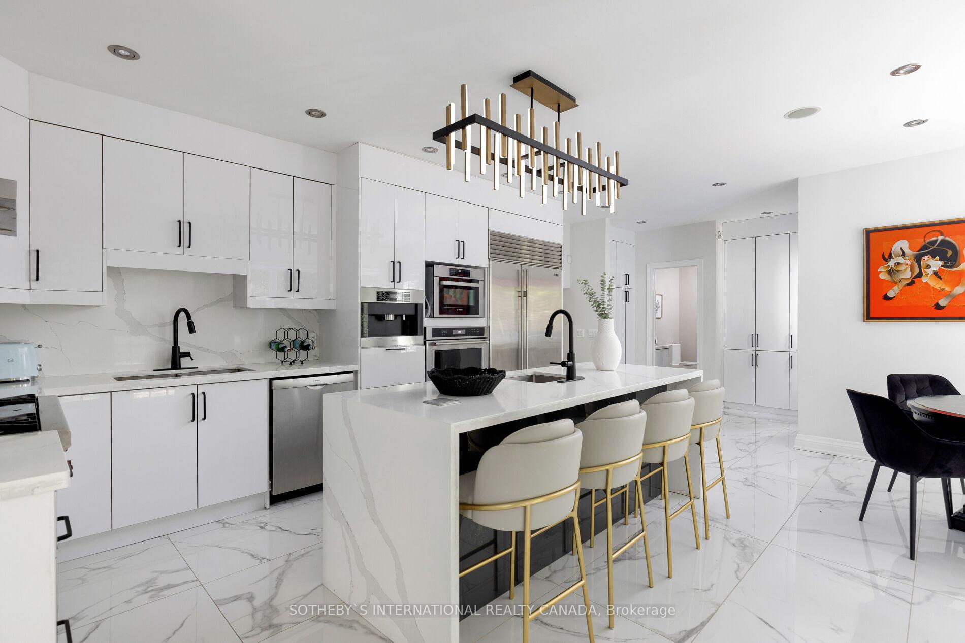 32 Brookfield Rd, Toronto, ON M2P1A9 | 4 Bedroom 5 Bathroom Detached House | Image 14