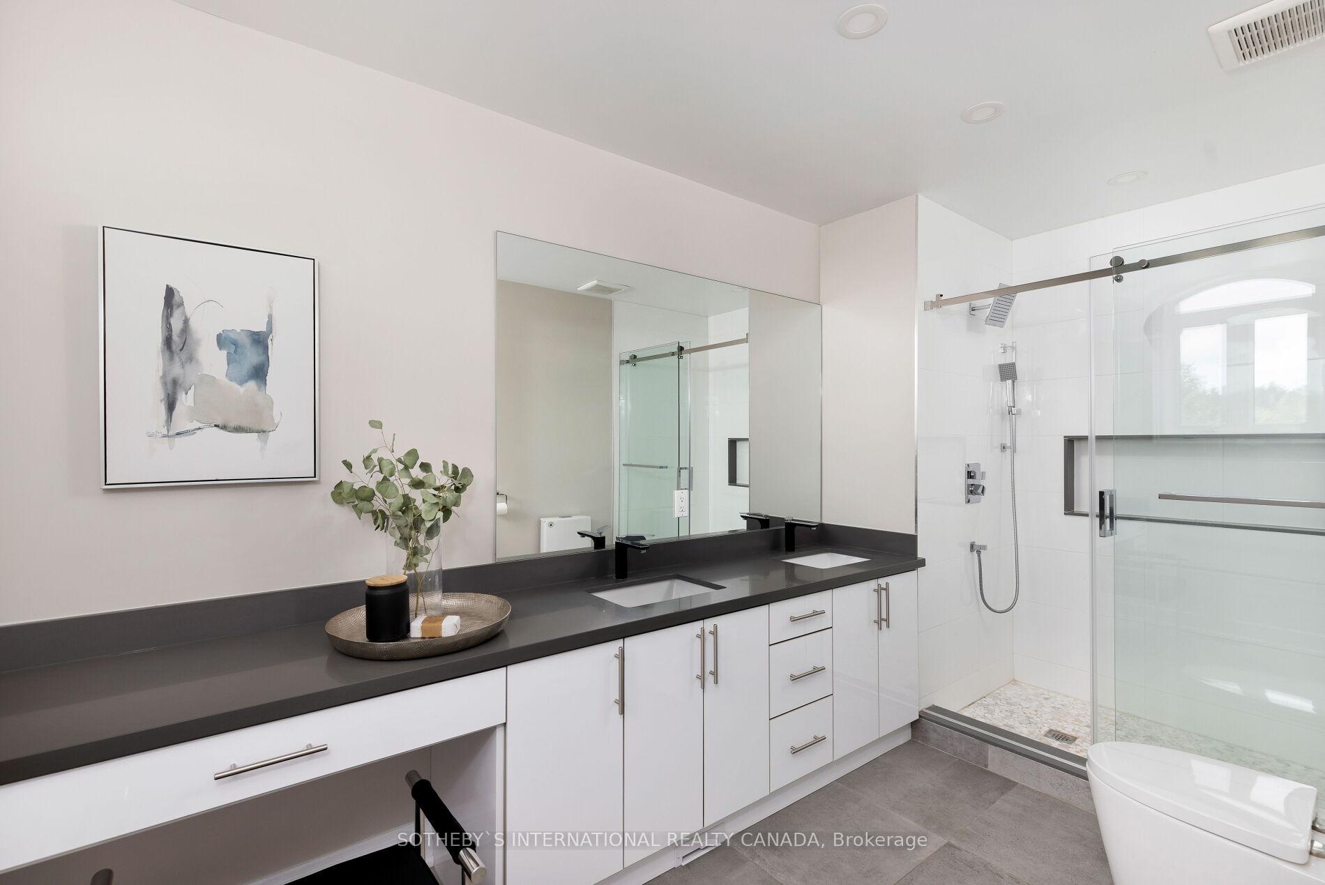 32 Brookfield Rd, Toronto, ON M2P1A9 | 4 Bedroom 5 Bathroom Detached House | Image 32