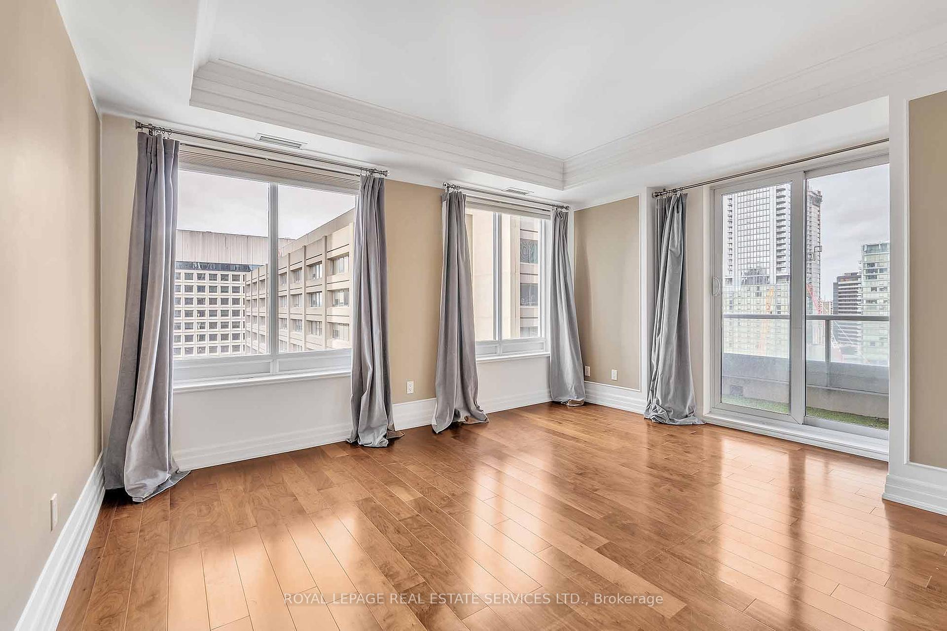 #2101 - 35 Balmuto St, Toronto, ON M4Y0A3 | 2 Bedroom 2 Bathroom Condo Apt | Image 11