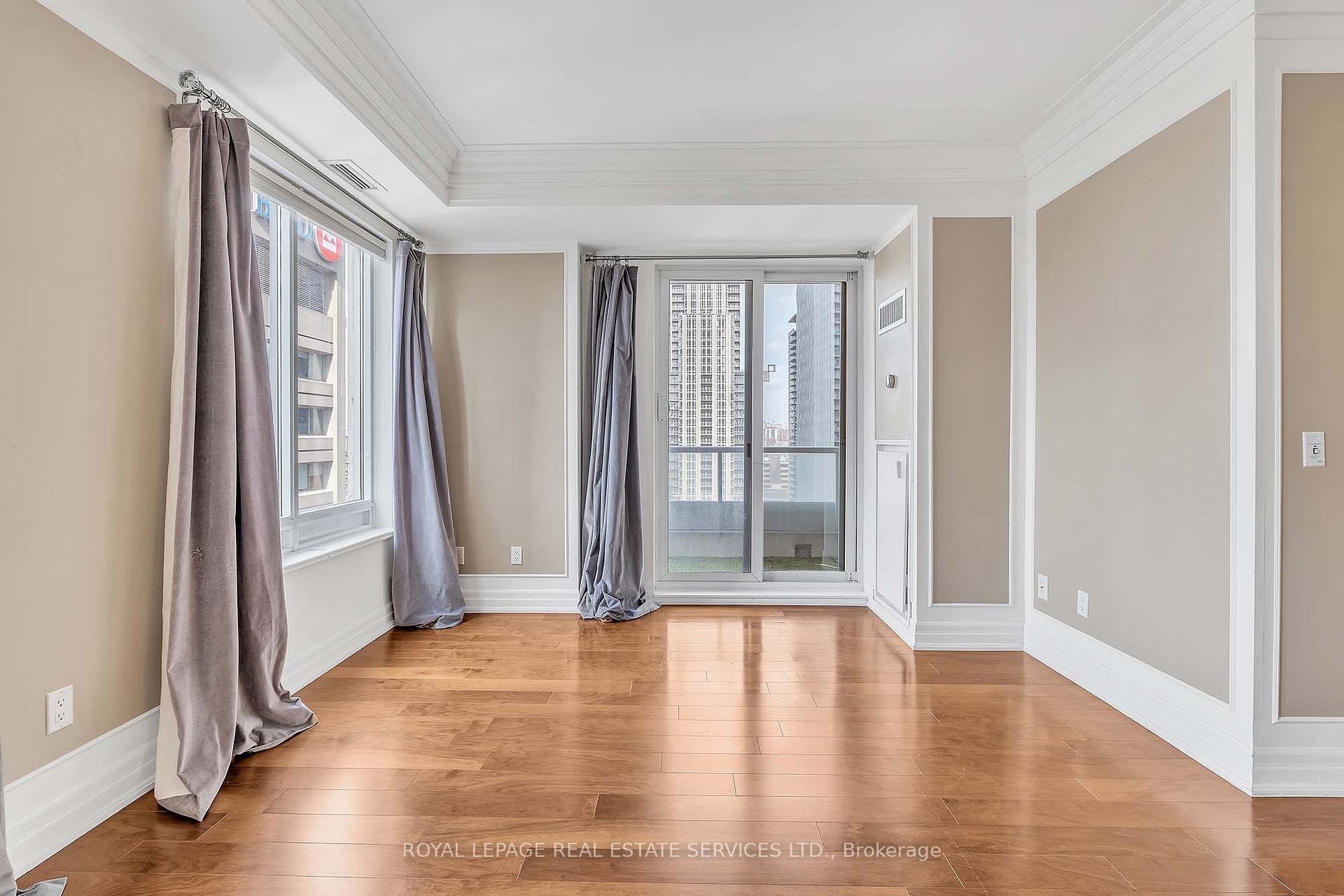 #2101 - 35 Balmuto St, Toronto, ON M4Y0A3 | 2 Bedroom 2 Bathroom Condo Apt | Image 12