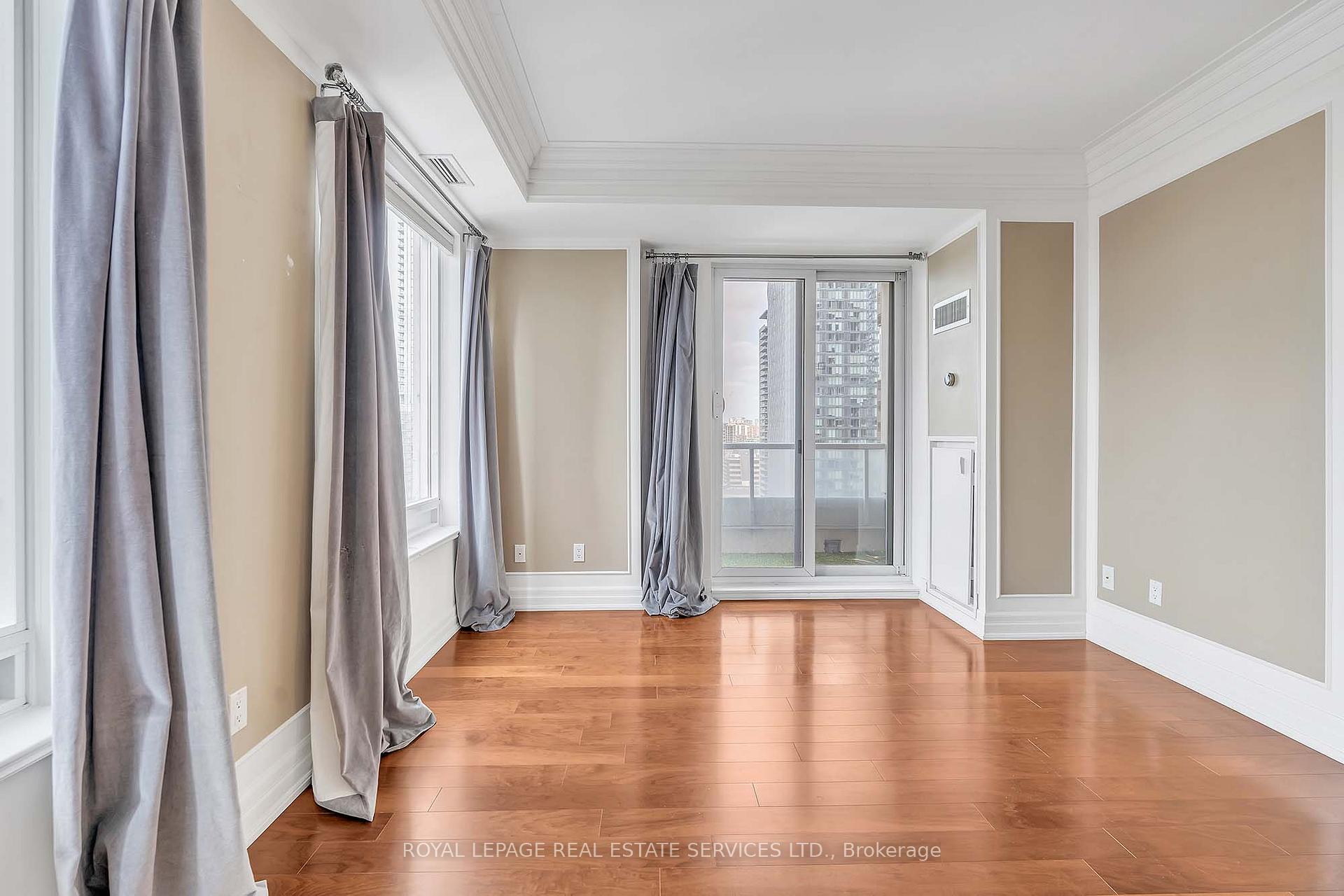 #2101 - 35 Balmuto St, Toronto, ON M4Y0A3 | 2 Bedroom 2 Bathroom Condo Apt | Image 14