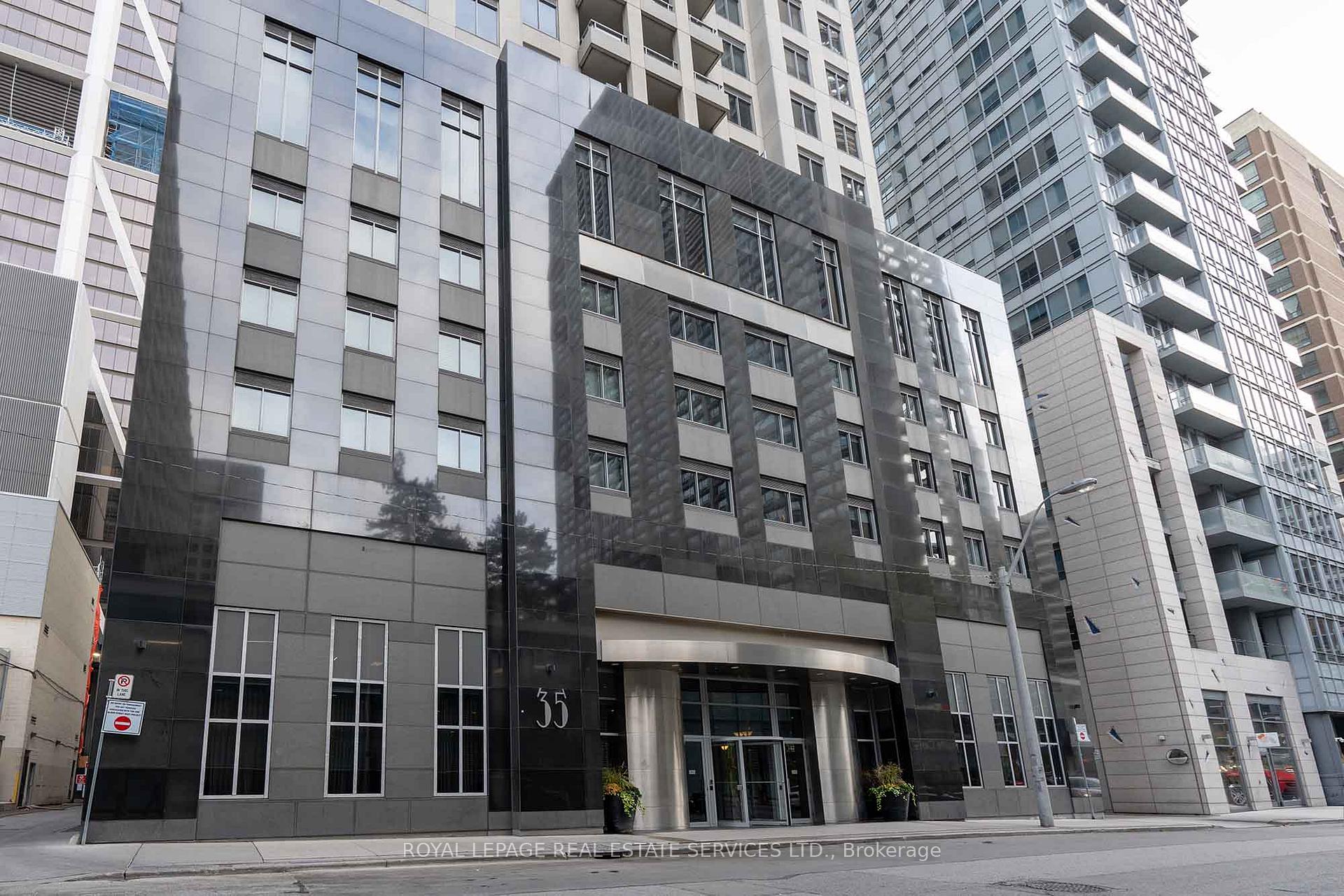 #2101 - 35 Balmuto St, Toronto, ON M4Y0A3 | 2 Bedroom 2 Bathroom Condo Apt | Image 2