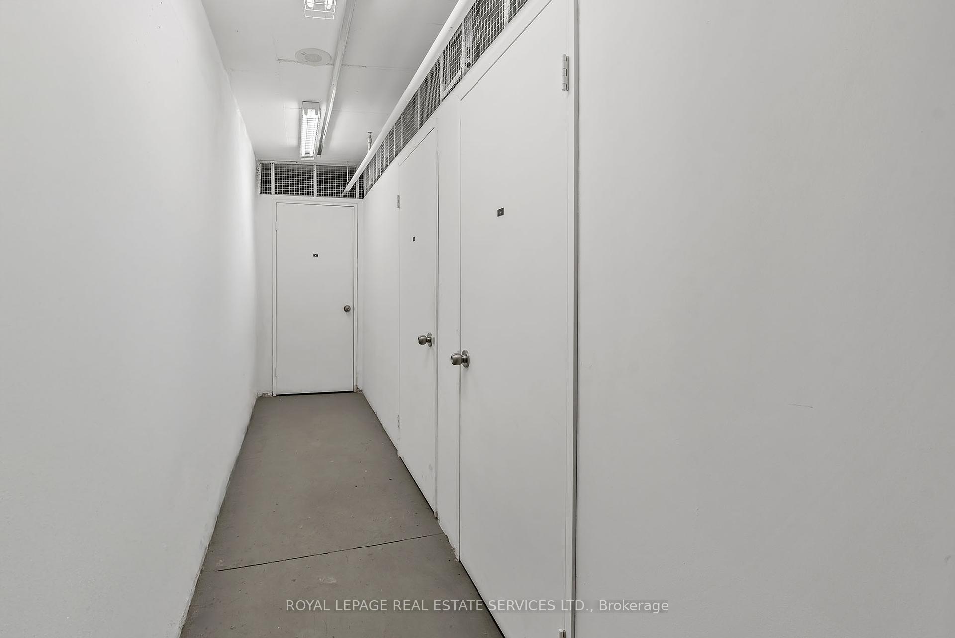 #2101 - 35 Balmuto St, Toronto, ON M4Y0A3 | 2 Bedroom 2 Bathroom Condo Apt | Image 36