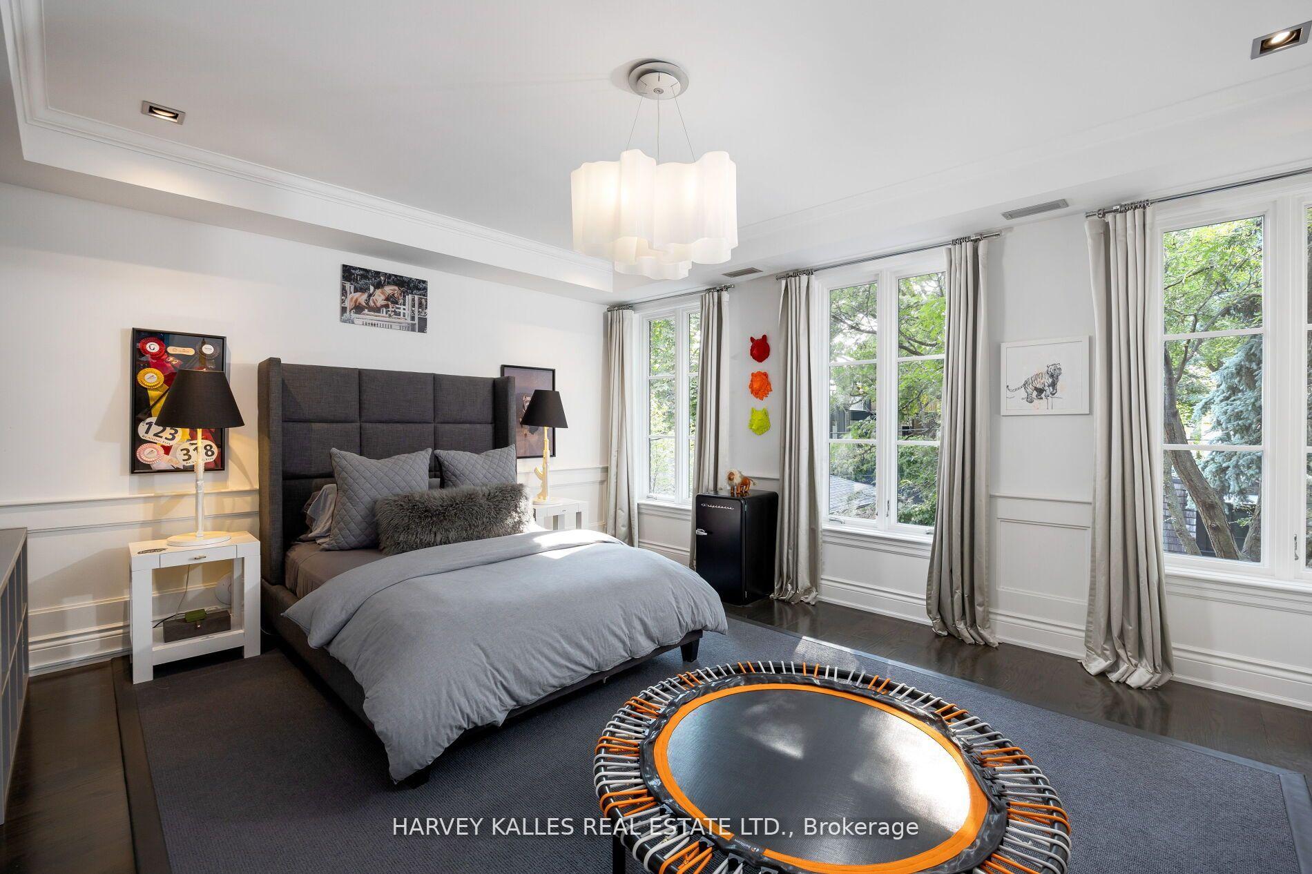 112 Hazelton Ave, Toronto, ON M5R2E5 | 3 Bedroom 5 Bathroom Detached House | Image 21