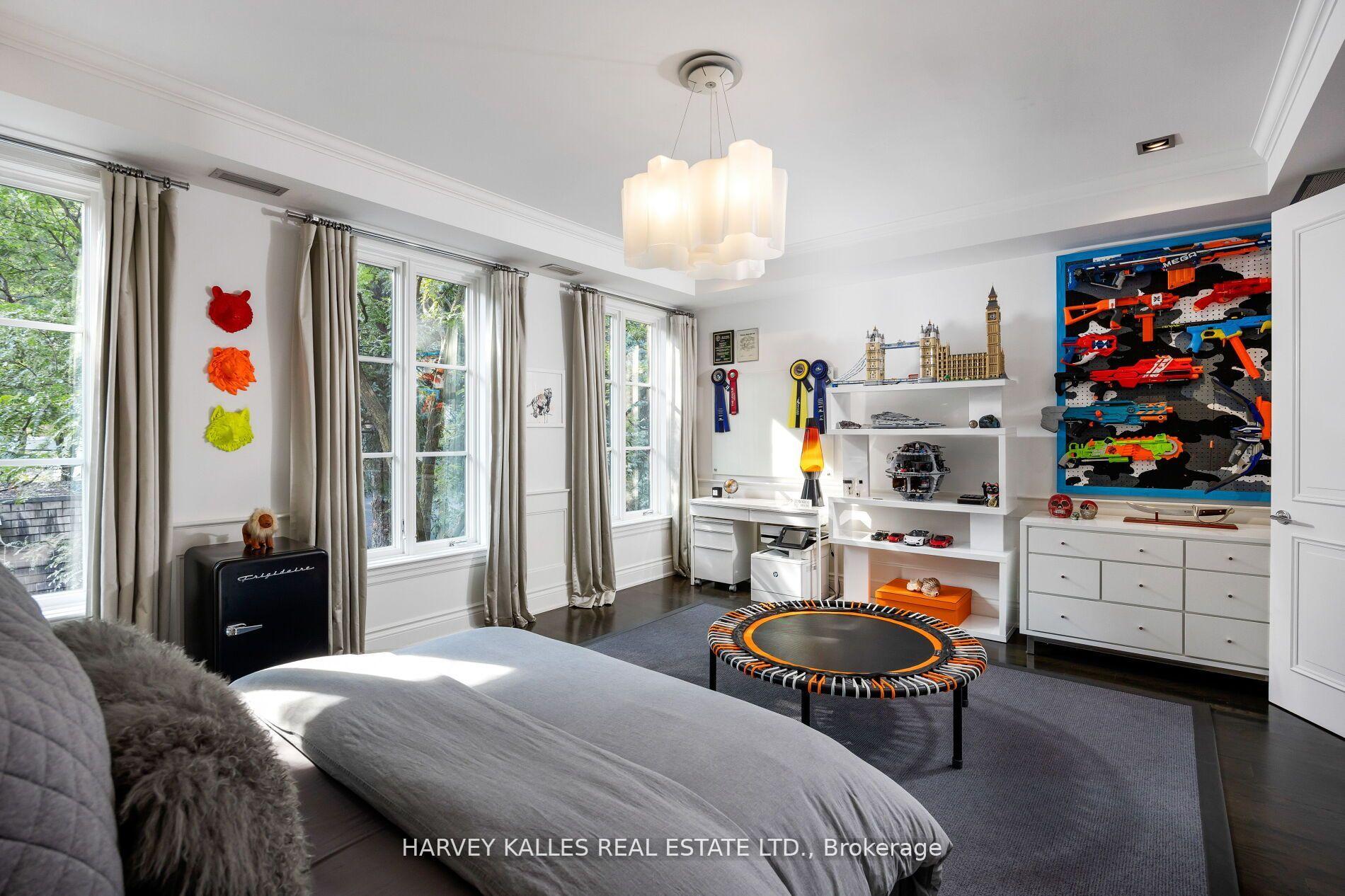 112 Hazelton Ave, Toronto, ON M5R2E5 | 3 Bedroom 5 Bathroom Detached House | Image 22