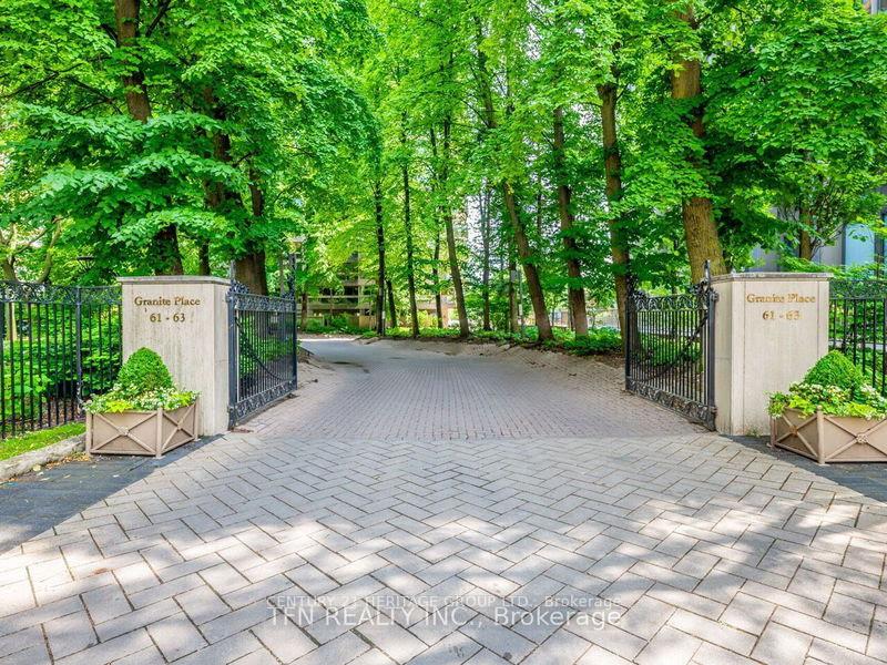 #107 - 63 St Clair Ave W, Toronto, ON M4V2Y9 | 1 Bedroom 1 Bathroom Condo Apt | Image 10