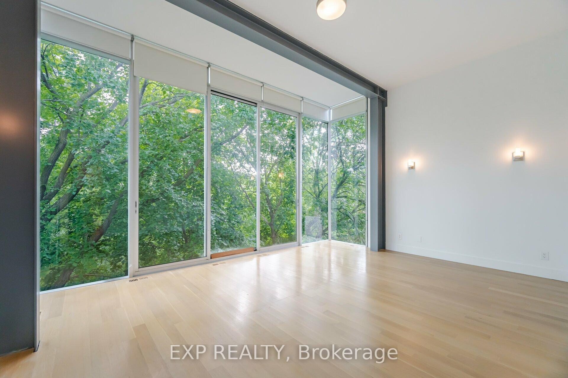 561 Arlington Ave, Toronto, ON M6C3A6 | 3 Bedroom 4 Bathroom Detached House | Image 18