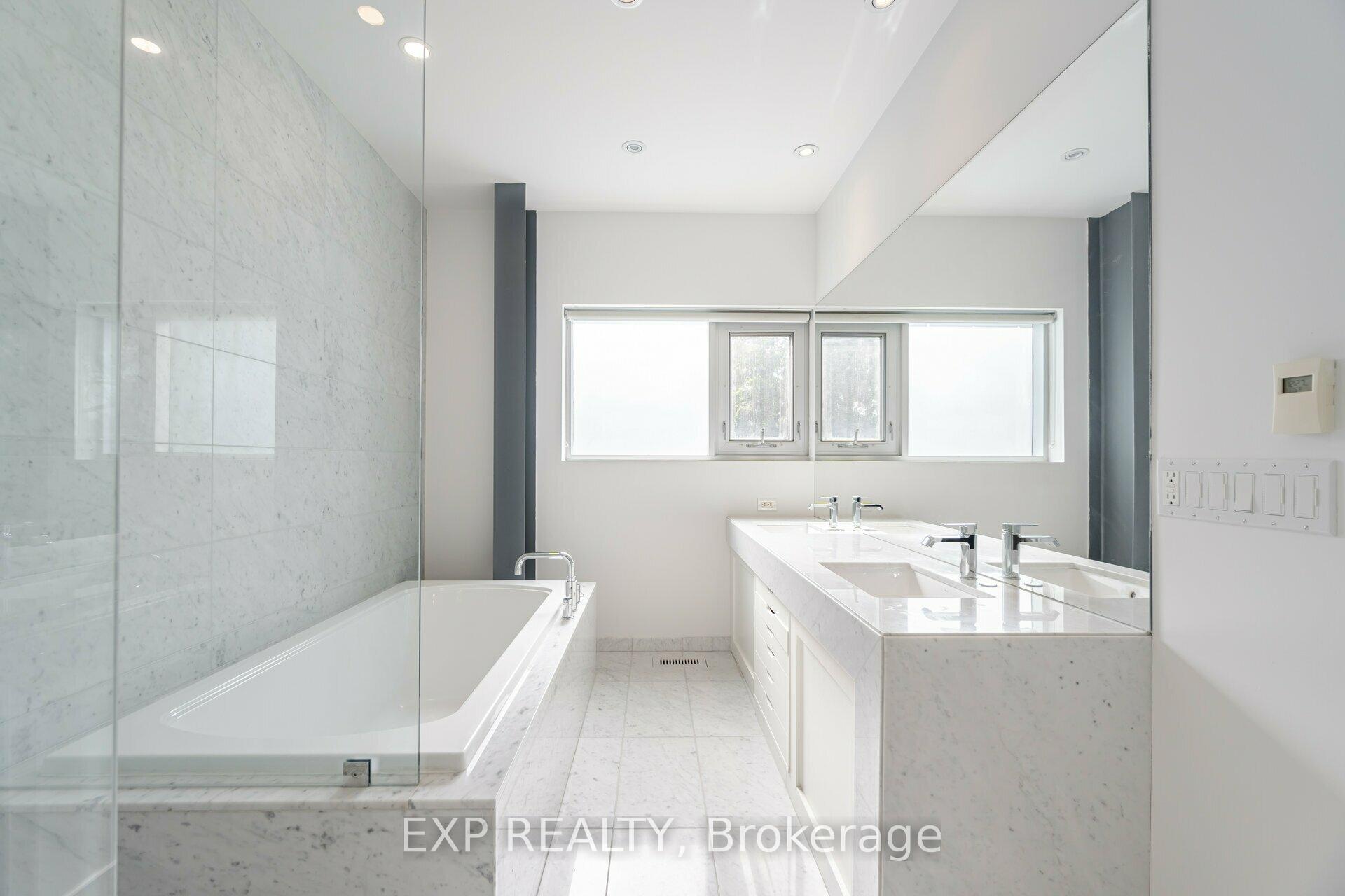 561 Arlington Ave, Toronto, ON M6C3A6 | 3 Bedroom 4 Bathroom Detached House | Image 21