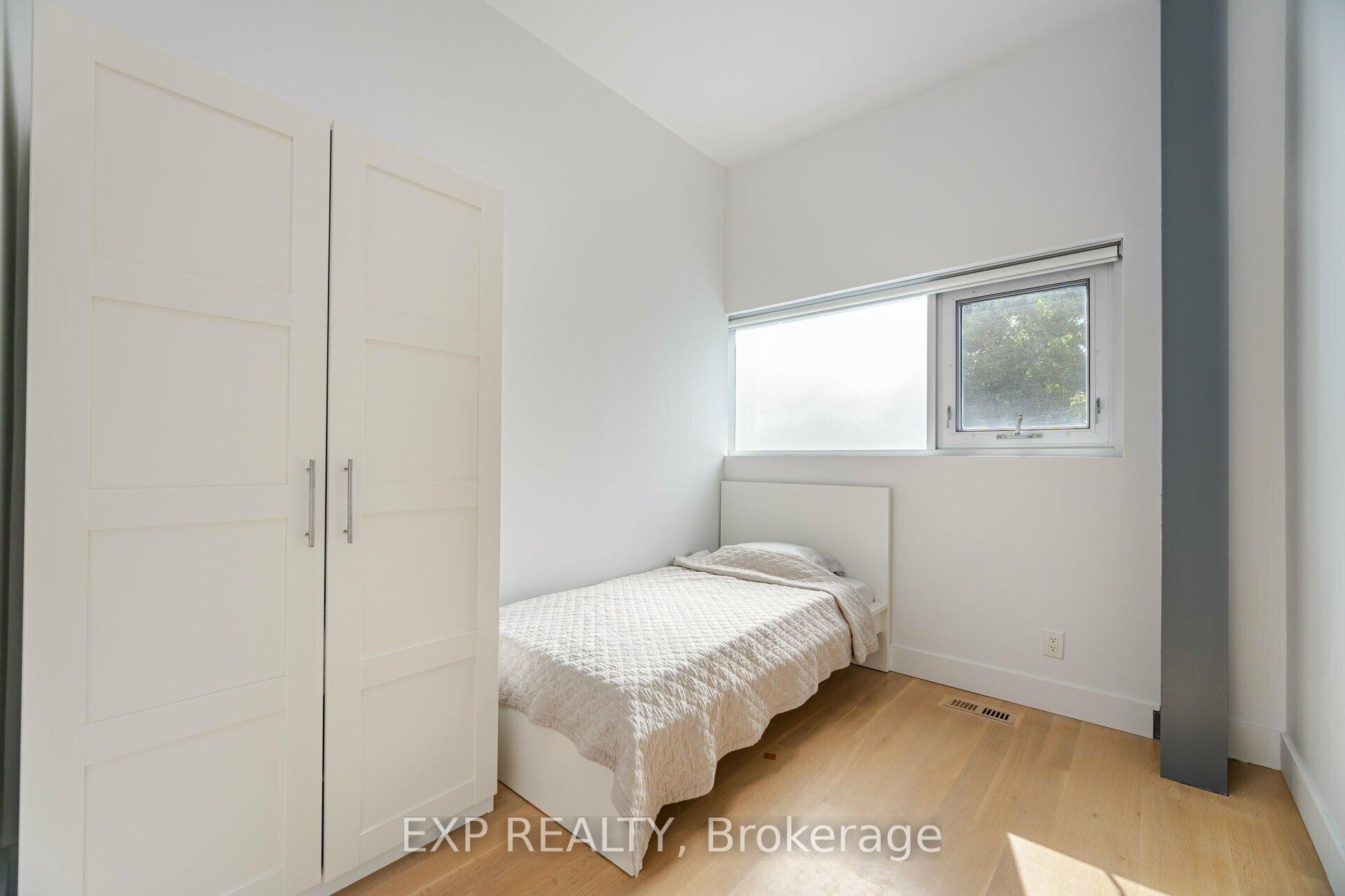 561 Arlington Ave, Toronto, ON M6C3A6 | 3 Bedroom 4 Bathroom Detached House | Image 24