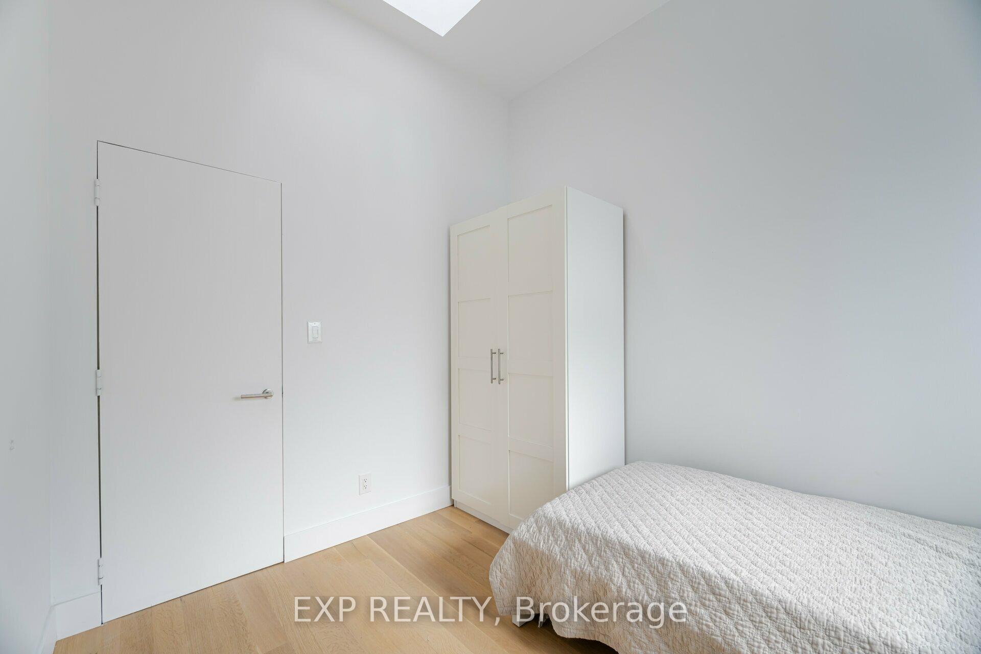 561 Arlington Ave, Toronto, ON M6C3A6 | 3 Bedroom 4 Bathroom Detached House | Image 25
