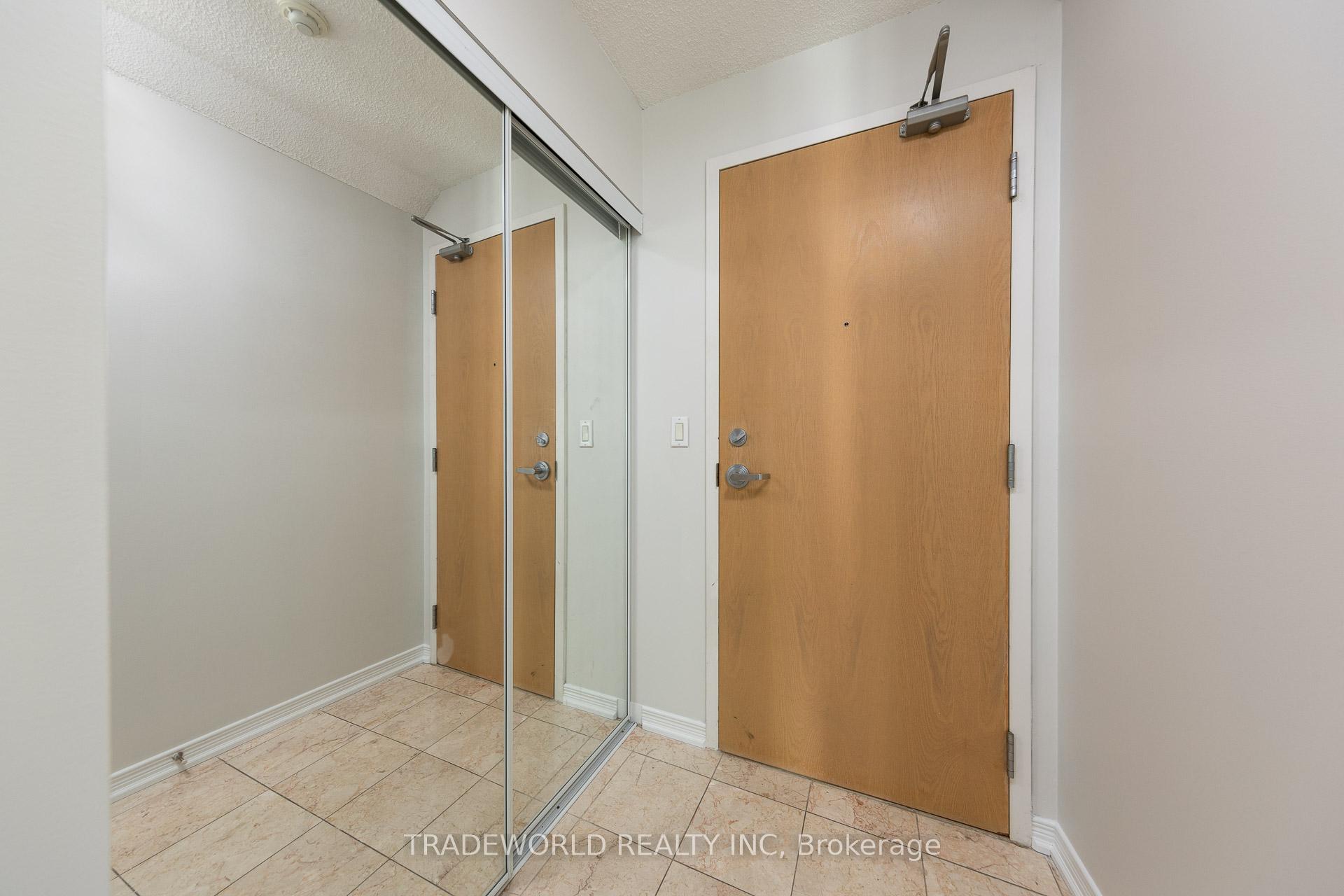 #2108 - 509 Beecroft Rd, Toronto, ON M2N0A3 | 2 Bedroom 2 Bathroom Condo Apt | Image 20