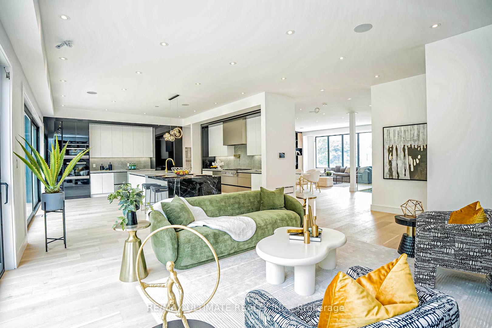 4 Burleigh Heights Dr, Toronto, ON M2K1Y7 | 4 Bedroom 6 Bathroom Detached House | Image 12