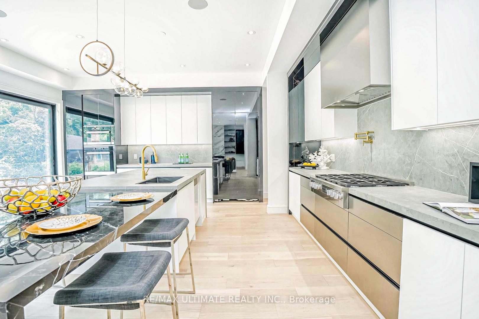 4 Burleigh Heights Dr, Toronto, ON M2K1Y7 | 4 Bedroom 6 Bathroom Detached House | Image 13