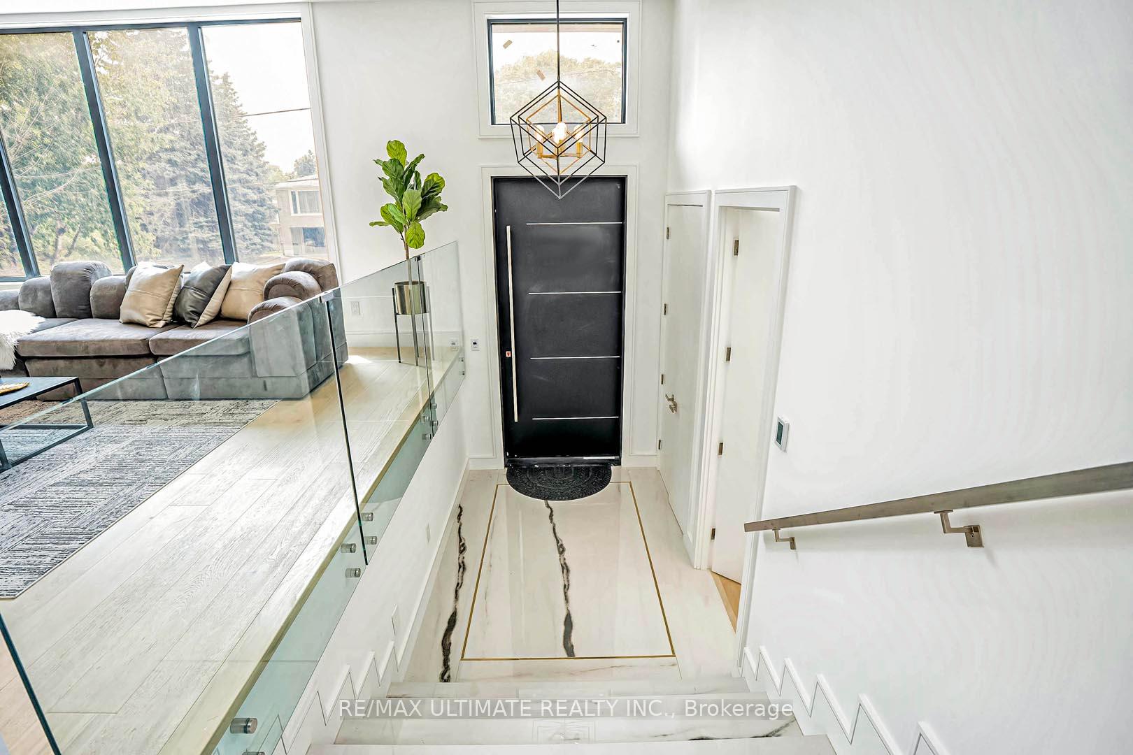 4 Burleigh Heights Dr, Toronto, ON M2K1Y7 | 4 Bedroom 6 Bathroom Detached House | Image 2