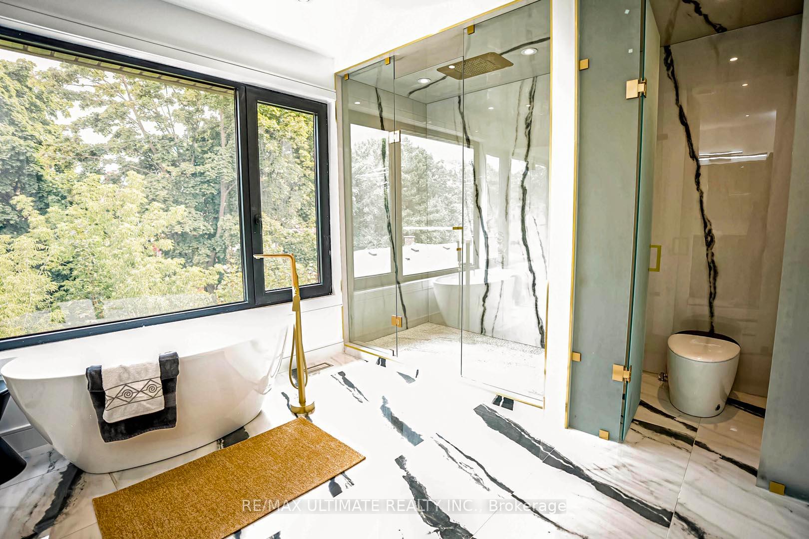 4 Burleigh Heights Dr, Toronto, ON M2K1Y7 | 4 Bedroom 6 Bathroom Detached House | Image 25