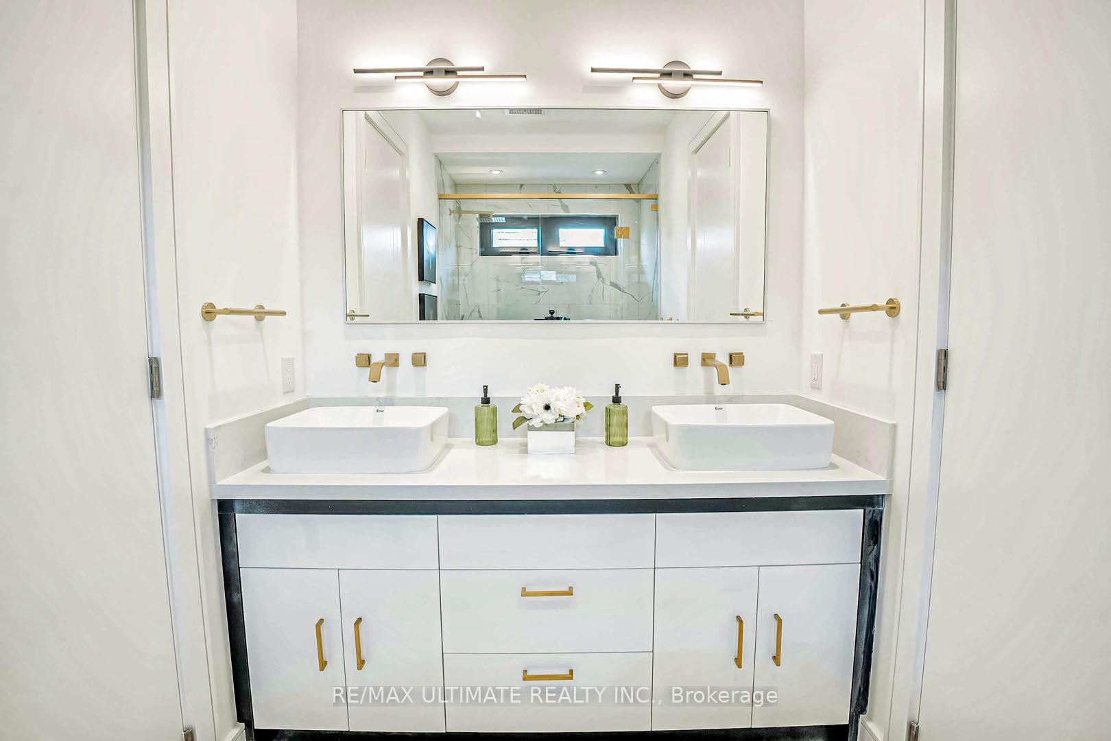 4 Burleigh Heights Dr, Toronto, ON M2K1Y7 | 4 Bedroom 6 Bathroom Detached House | Image 28