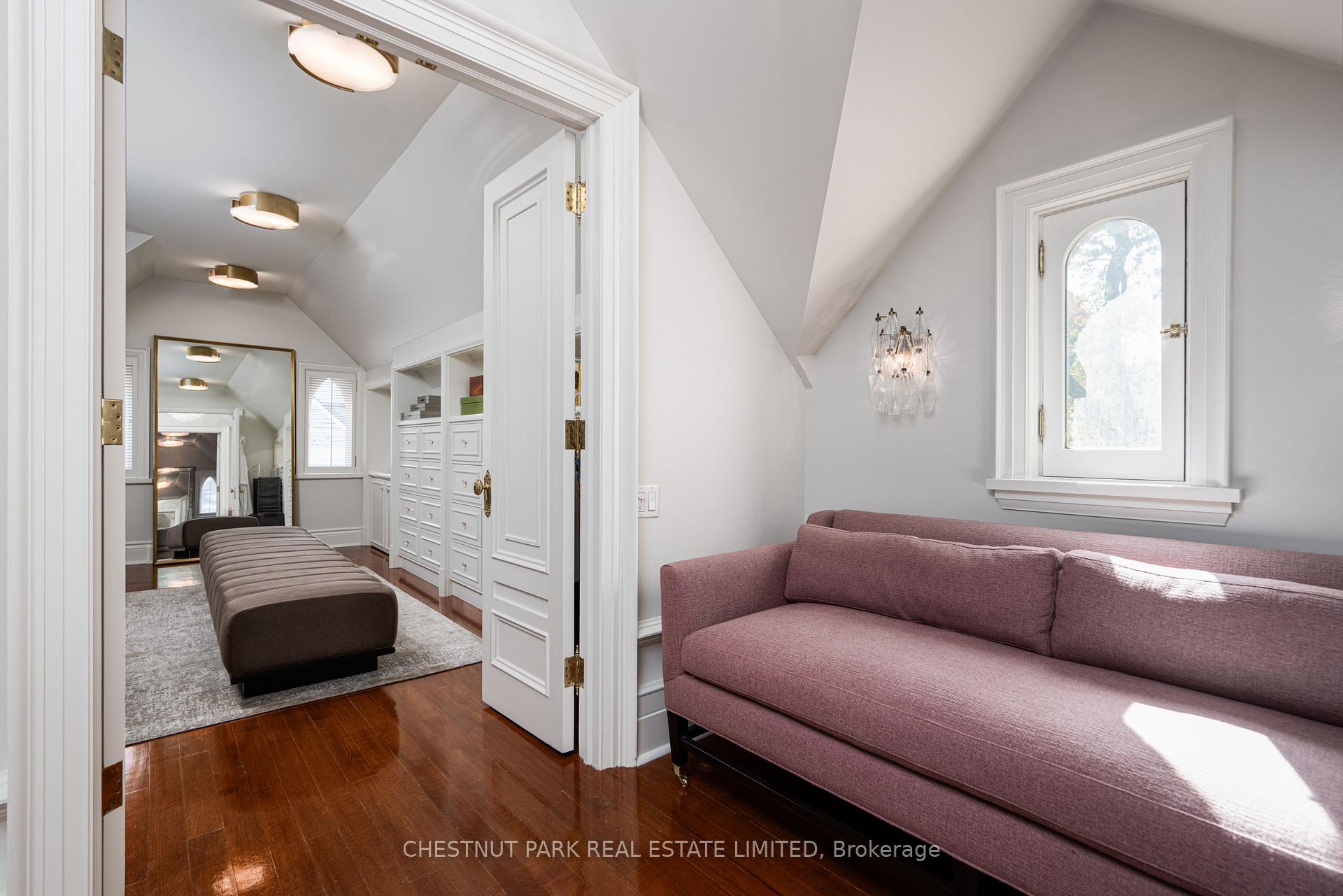 82 Chestnut Park Rd, Toronto, ON M4W2R3 | 4 Bedroom 6 Bathroom Detached House | Image 17