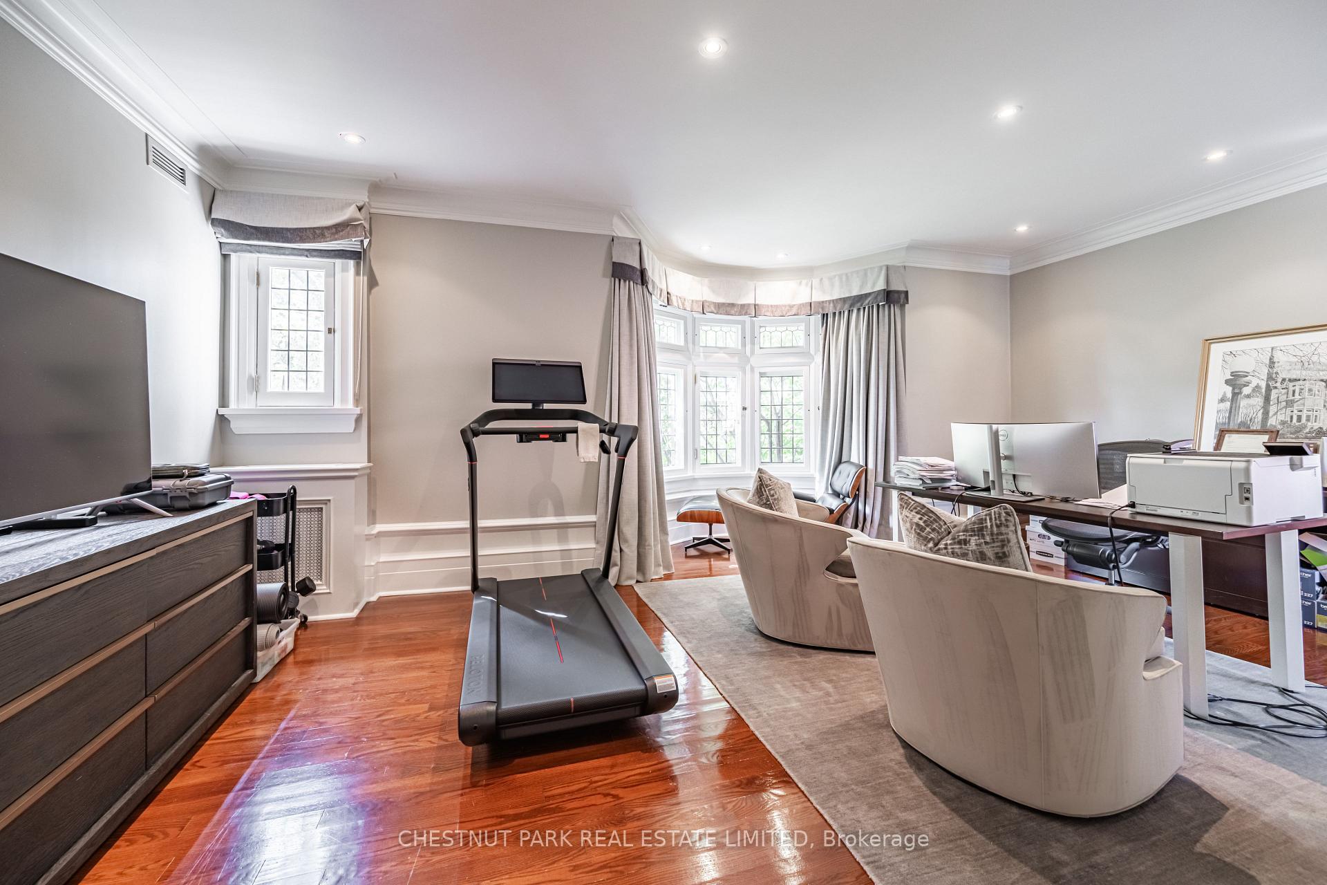 82 Chestnut Park Rd, Toronto, ON M4W2R3 | 4 Bedroom 6 Bathroom Detached House | Image 22