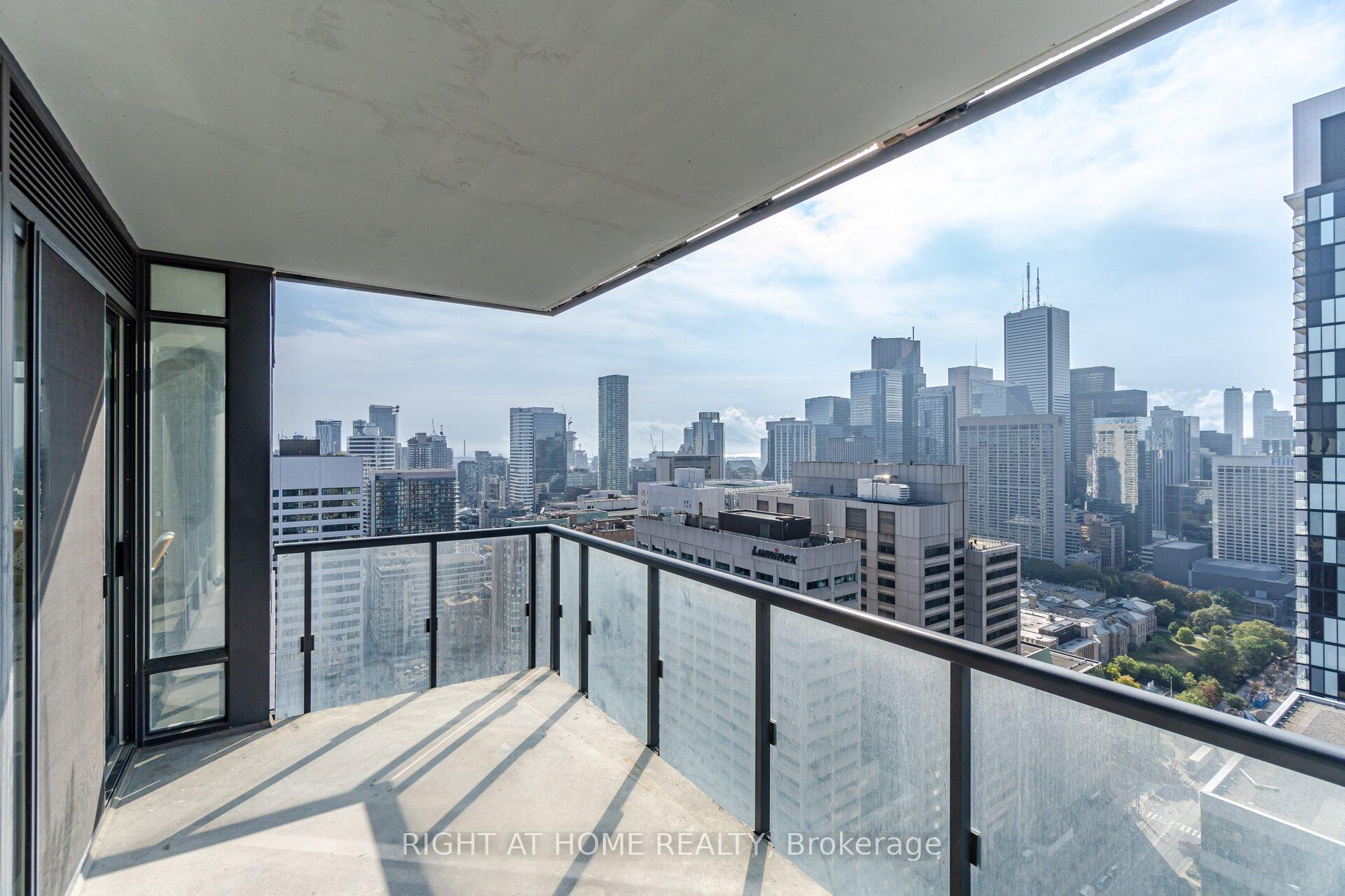 #2507 - 488 University Ave, Toronto, ON M5G0C1 | 2 Bedroom 2 Bathroom Condo Apt | Image 25