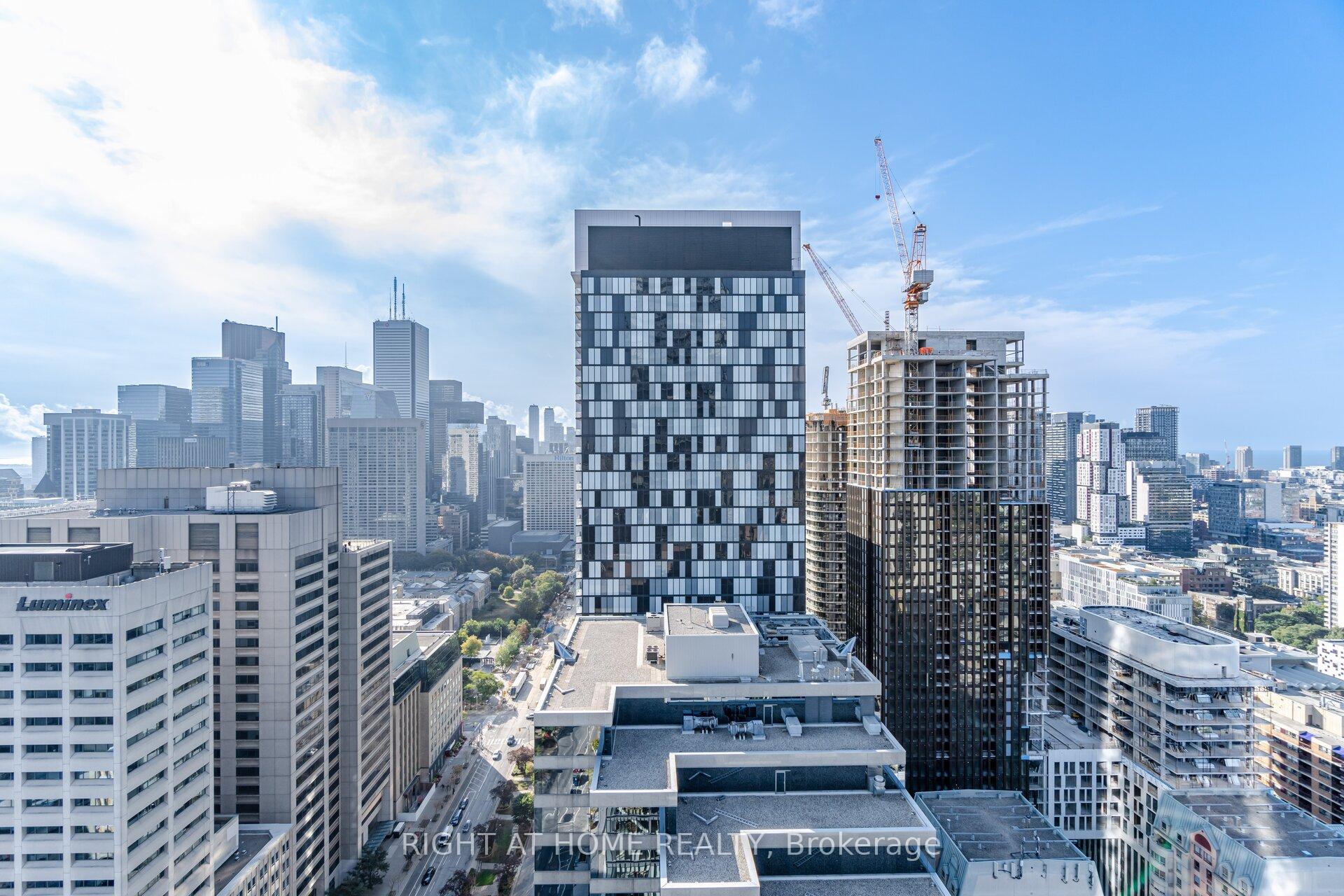 #2507 - 488 University Ave, Toronto, ON M5G0C1 | 2 Bedroom 2 Bathroom Condo Apt | Image 28