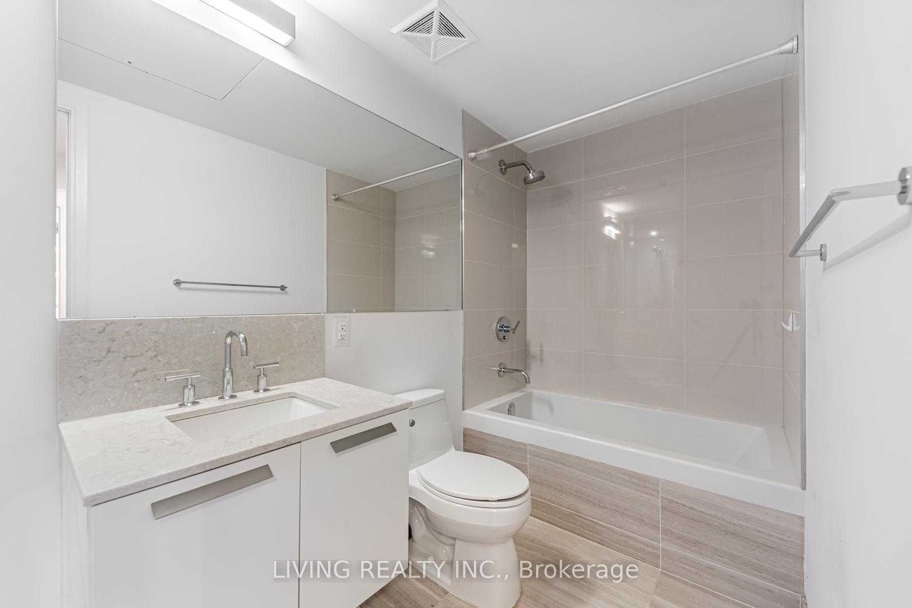 #523 - 57 St. Joseph St, Toronto, ON M5S0C5 | 2 Bedroom 2 Bathroom Condo Apt | Image 21