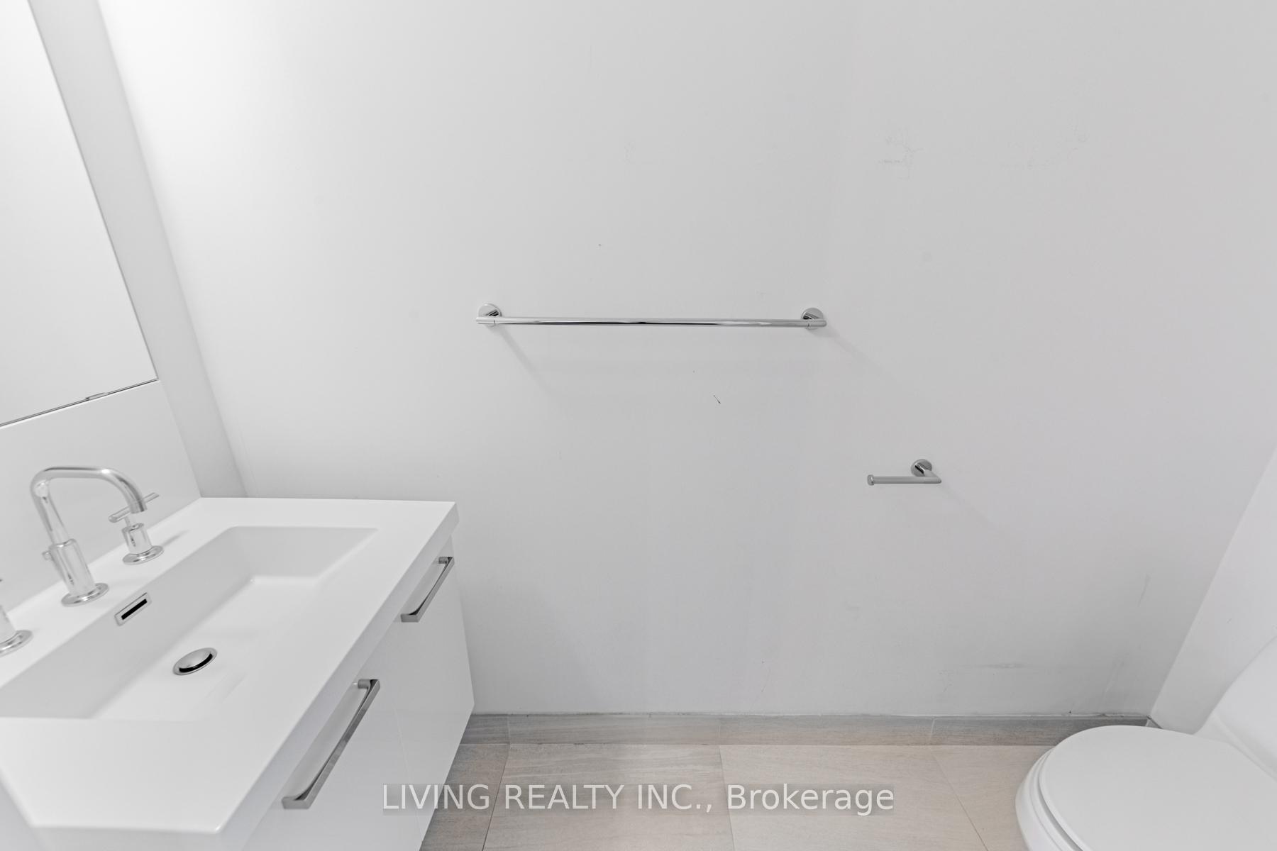 #523 - 57 St. Joseph St, Toronto, ON M5S0C5 | 2 Bedroom 2 Bathroom Condo Apt | Image 9