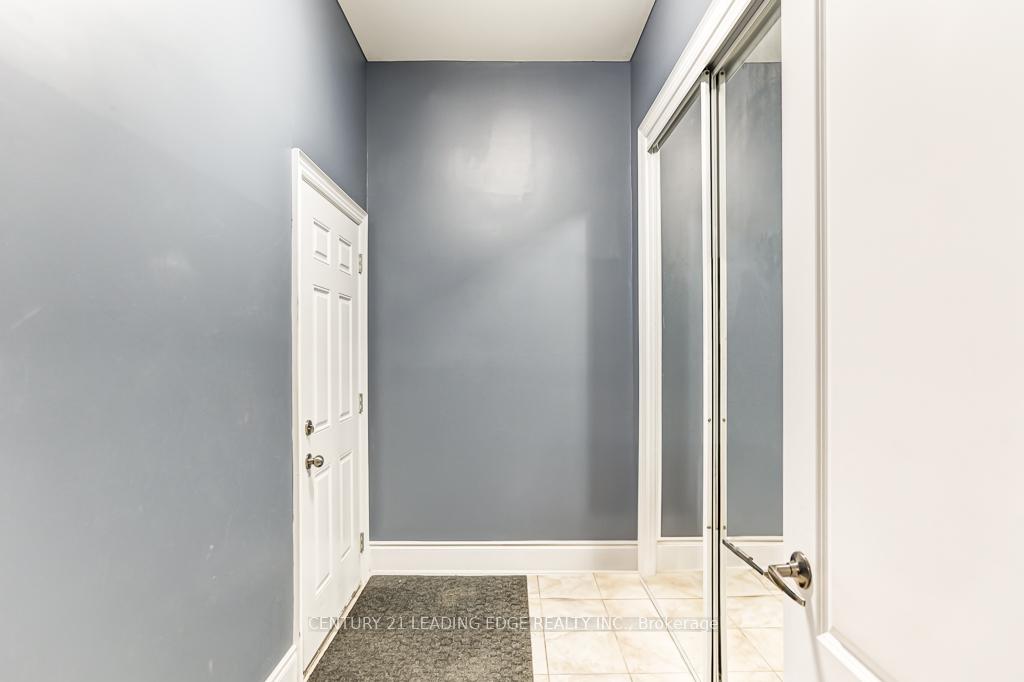 27 Devondale Ave, Toronto, ON M2R2C9 | 4 Bedroom 4 Bathroom Detached House | Image 21