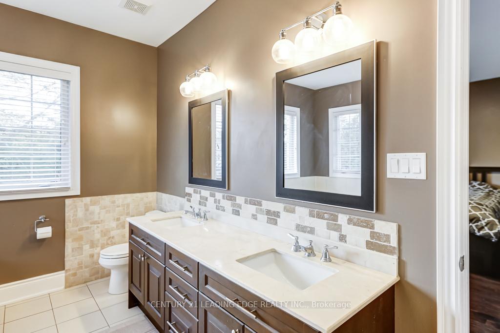 27 Devondale Ave, Toronto, ON M2R2C9 | 4 Bedroom 4 Bathroom Detached House | Image 28