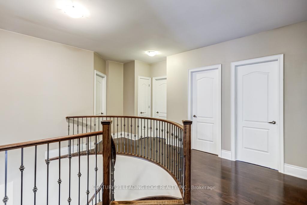 27 Devondale Ave, Toronto, ON M2R2C9 | 4 Bedroom 4 Bathroom Detached House | Image 29