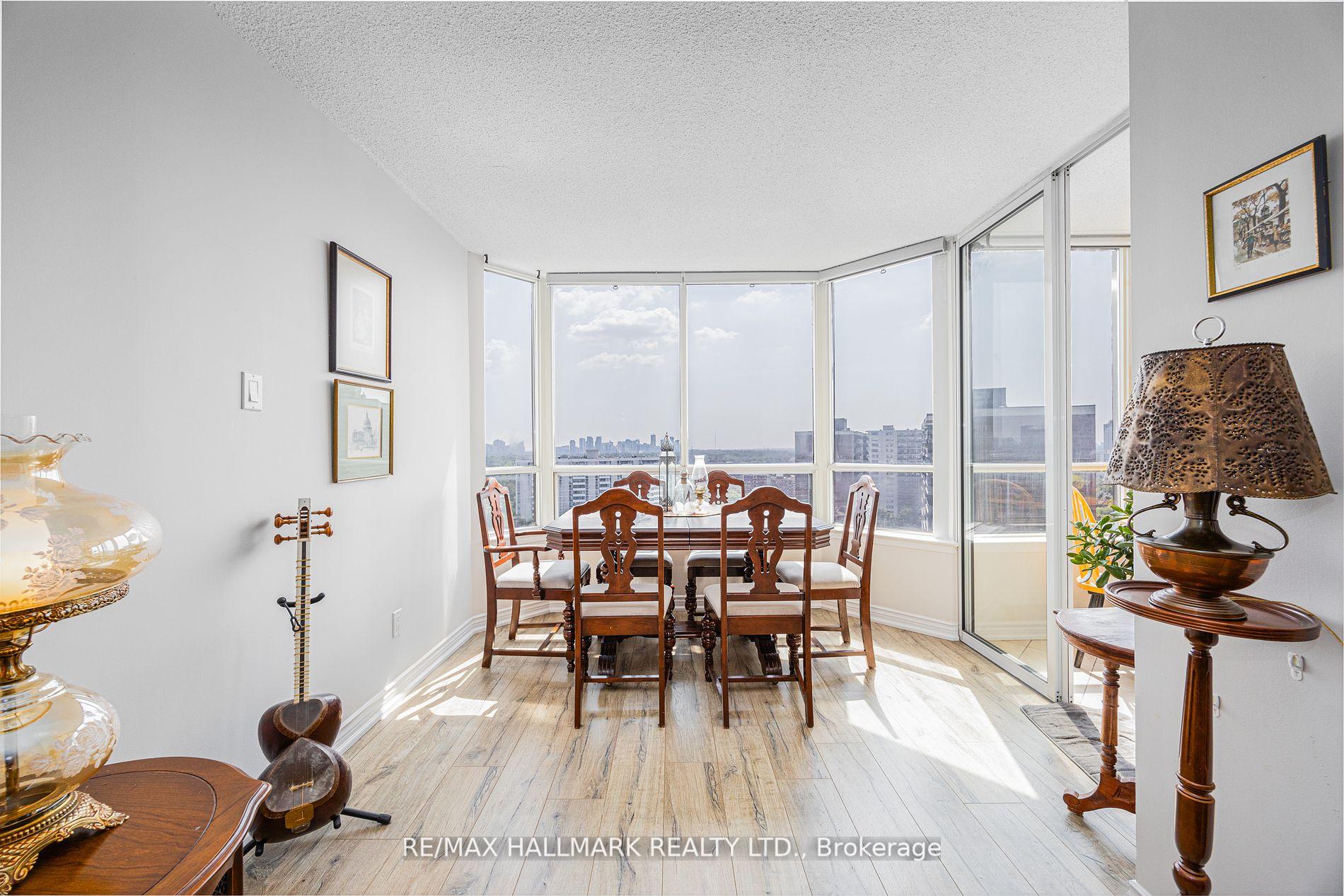 #Ph210 - 1101 Steeles Ave W, Toronto, ON M2R3W5 | 2 Bedroom 2 Bathroom Condo Apt | Image 11