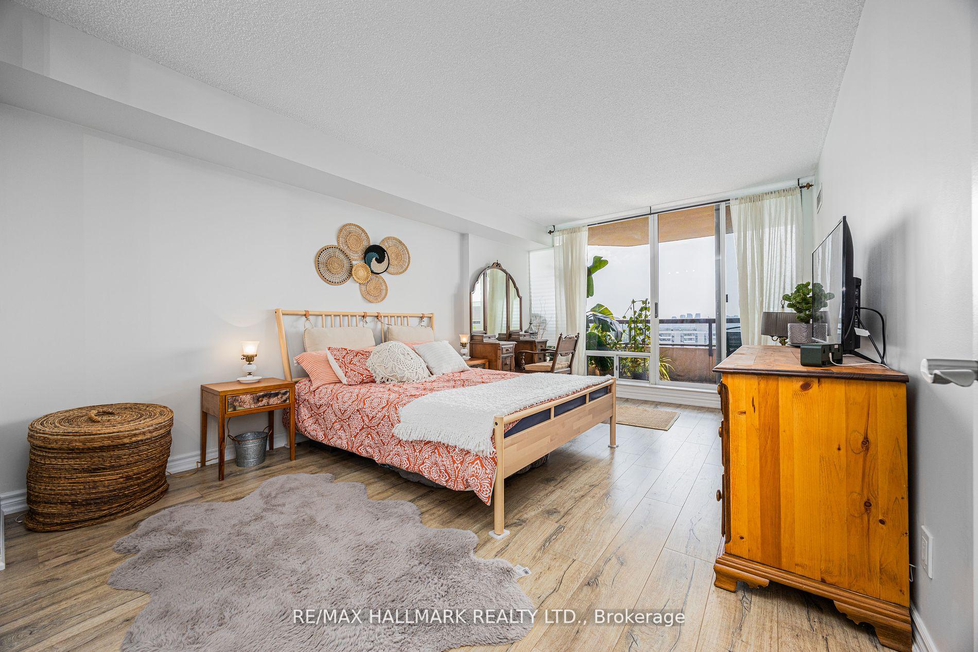 #Ph210 - 1101 Steeles Ave W, Toronto, ON M2R3W5 | 2 Bedroom 2 Bathroom Condo Apt | Image 18